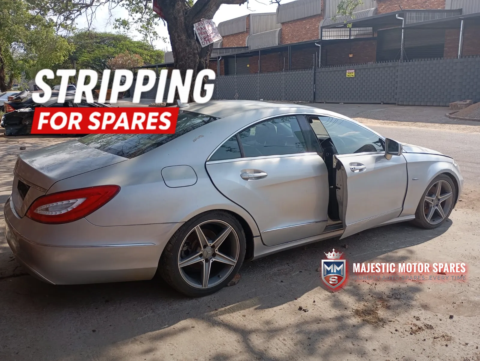 2011 Mercedes-Benz CLS M2769 view 5