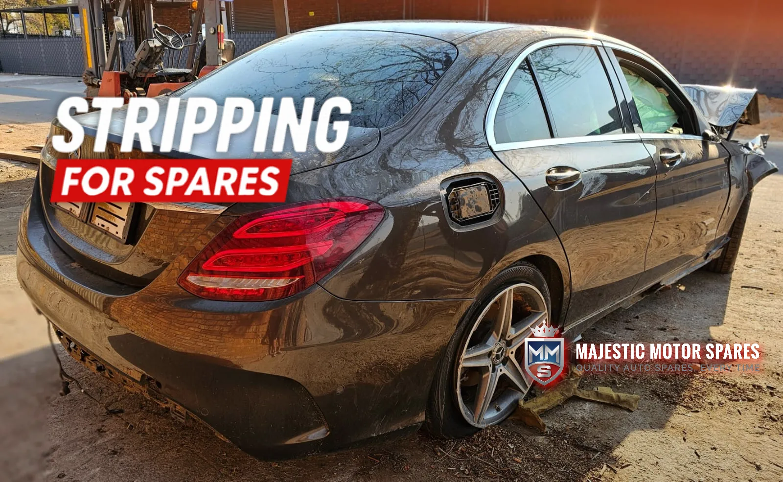 2017 Mercedes-Benz C-Class view 4