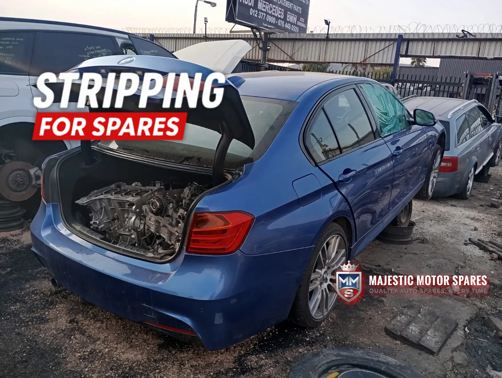 2013 BMW 3 Series view 4