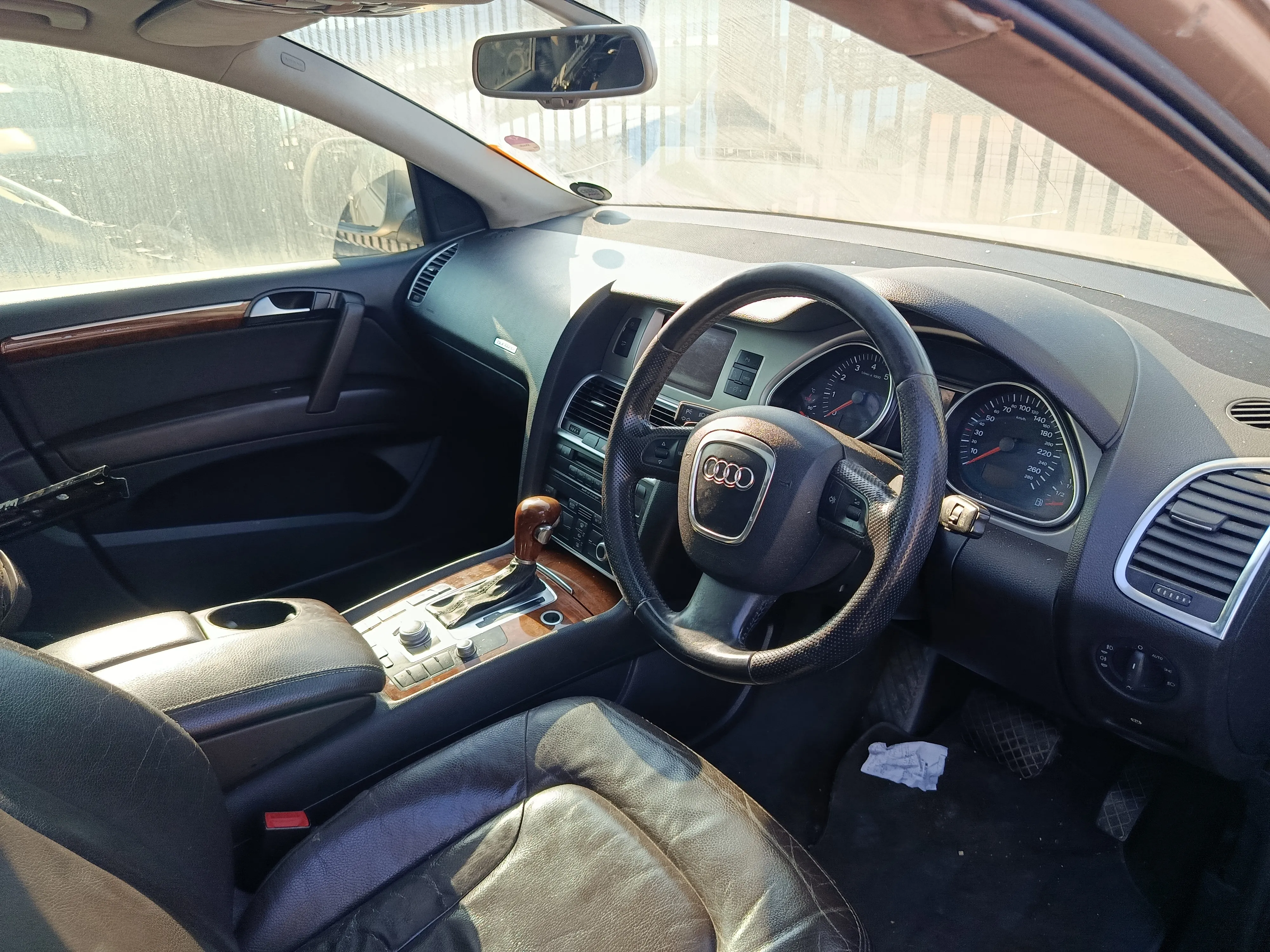 2007 Audi Q7 BAR view 7