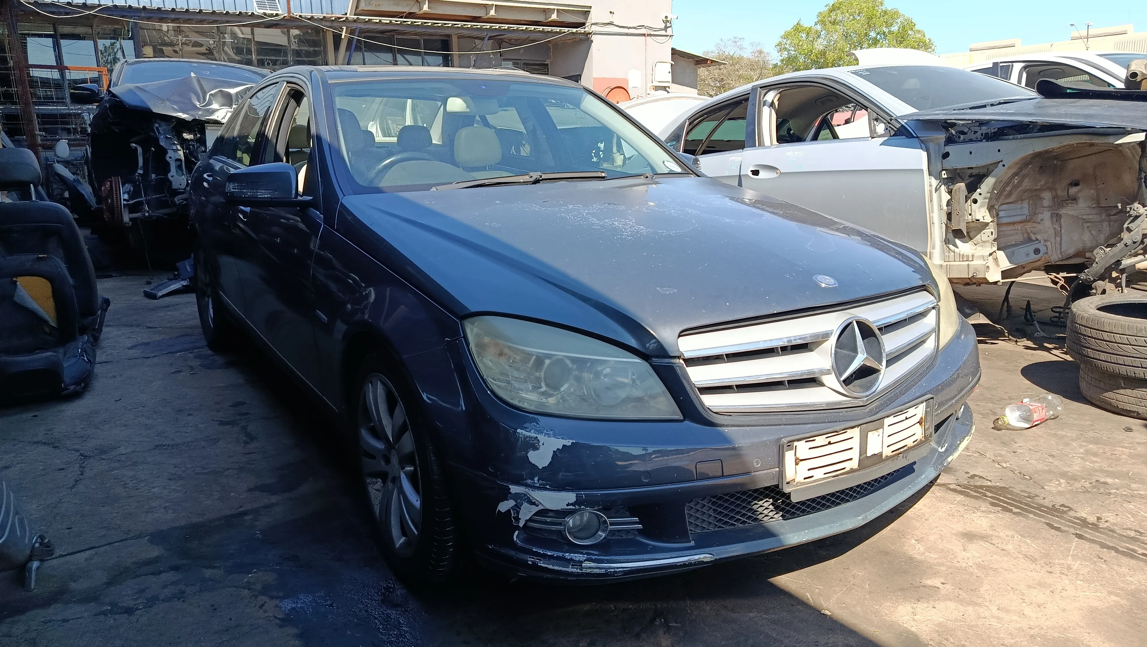 2010 Mercedes-Benz C-Class M271.9 view 3