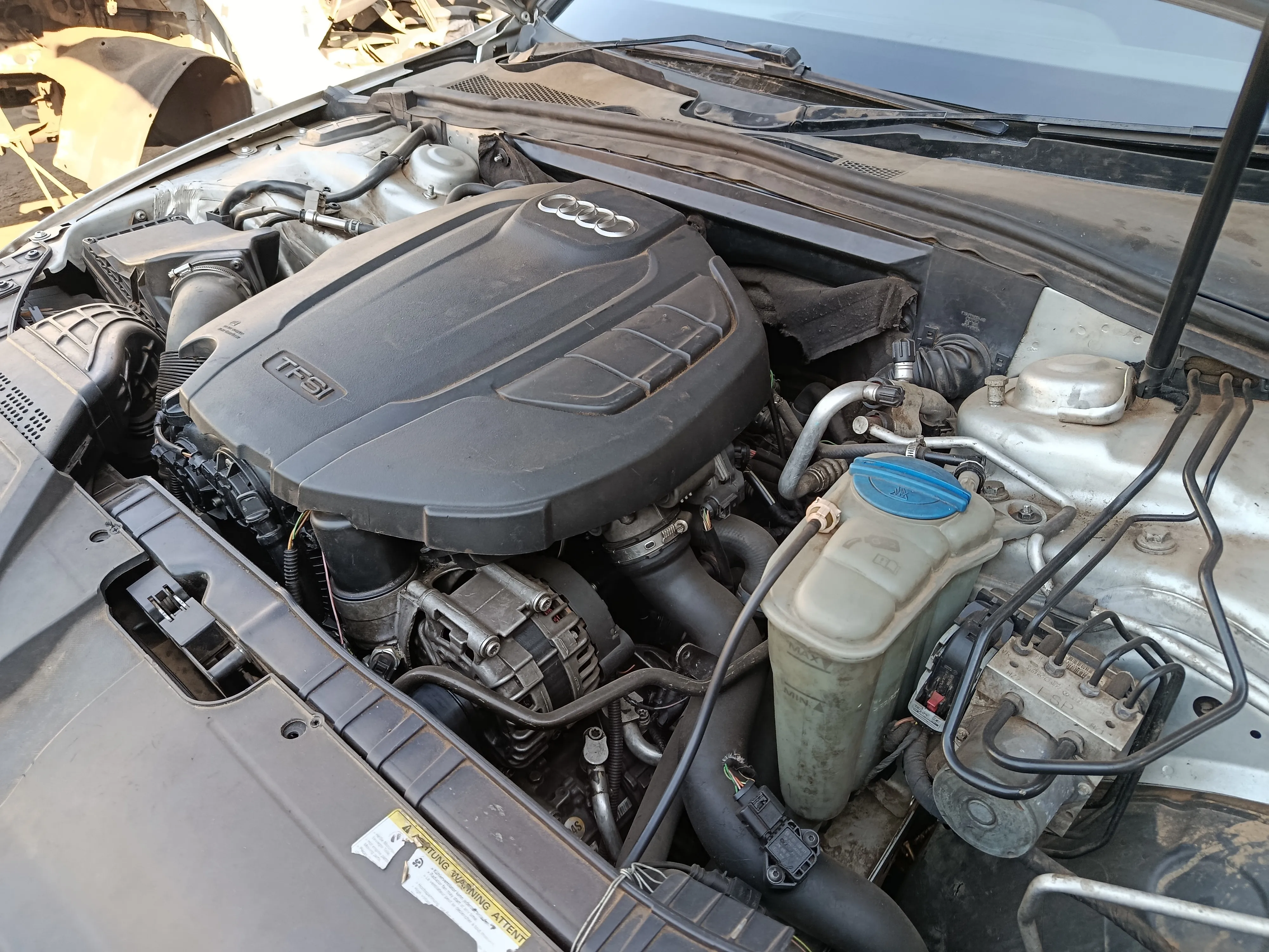 2002 Audi A4 CJE view 6