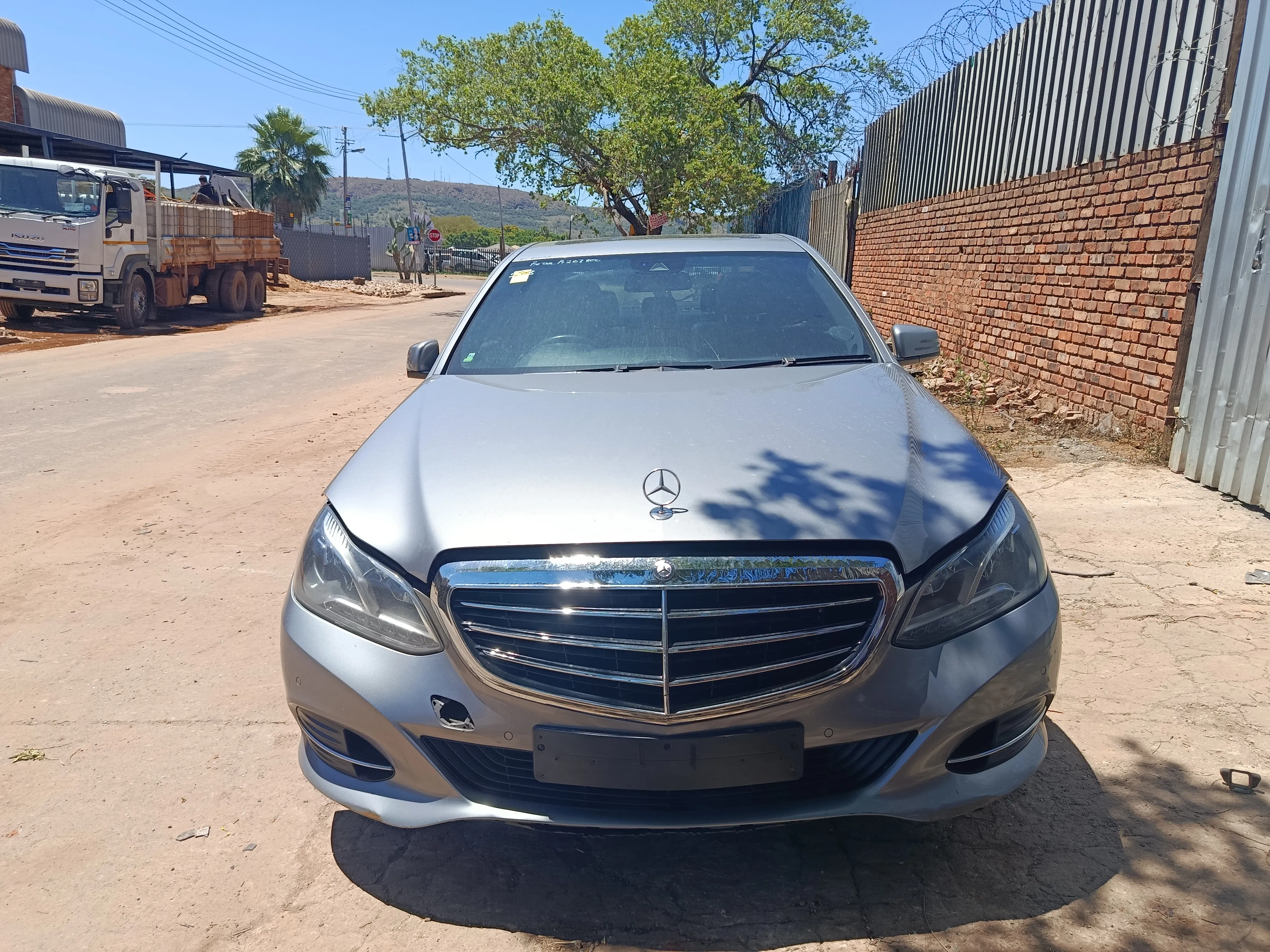 2013 Mercedes-Benz E-Class OM651 view 2