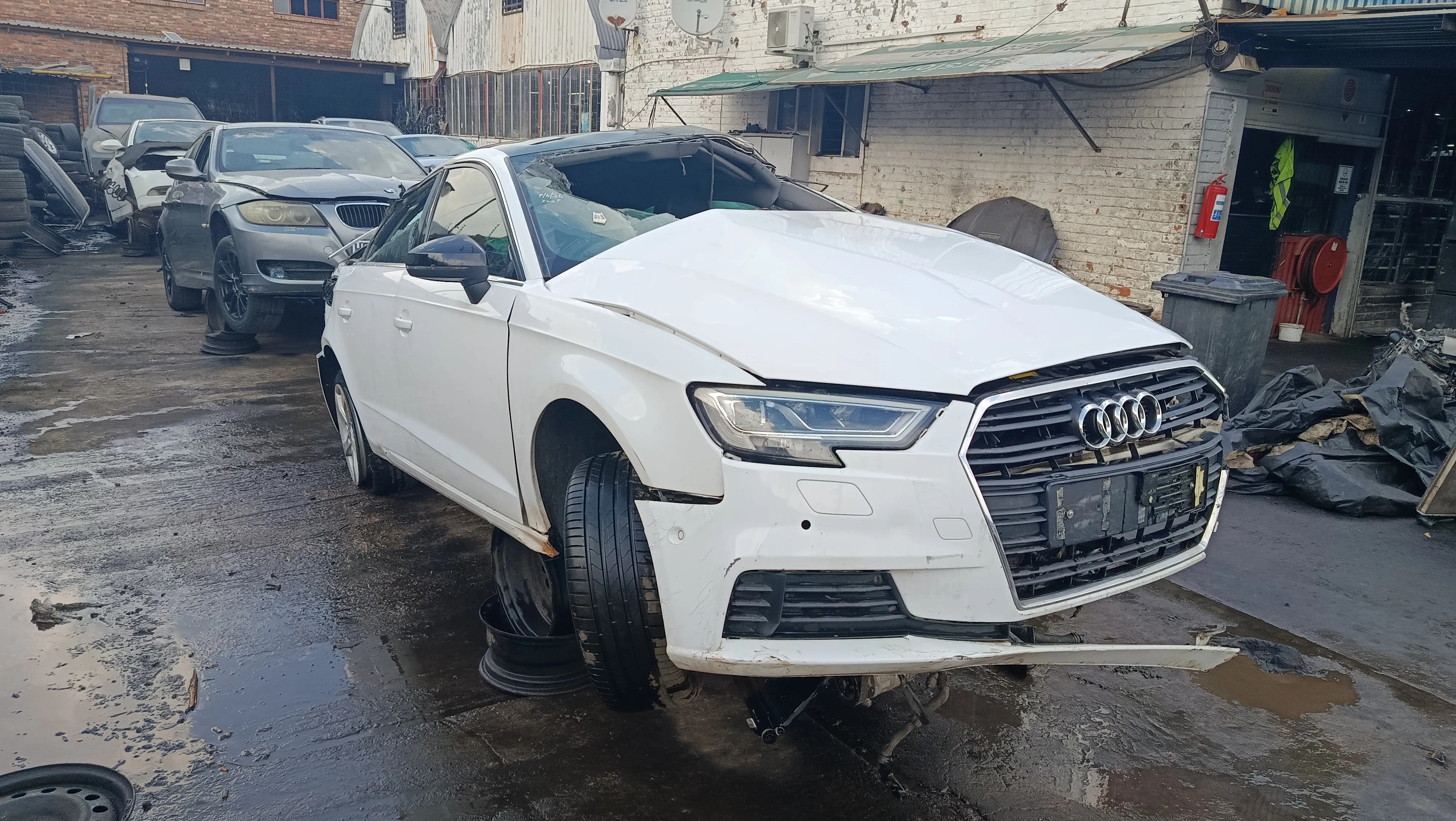 2018 Audi A3 CZE view 3