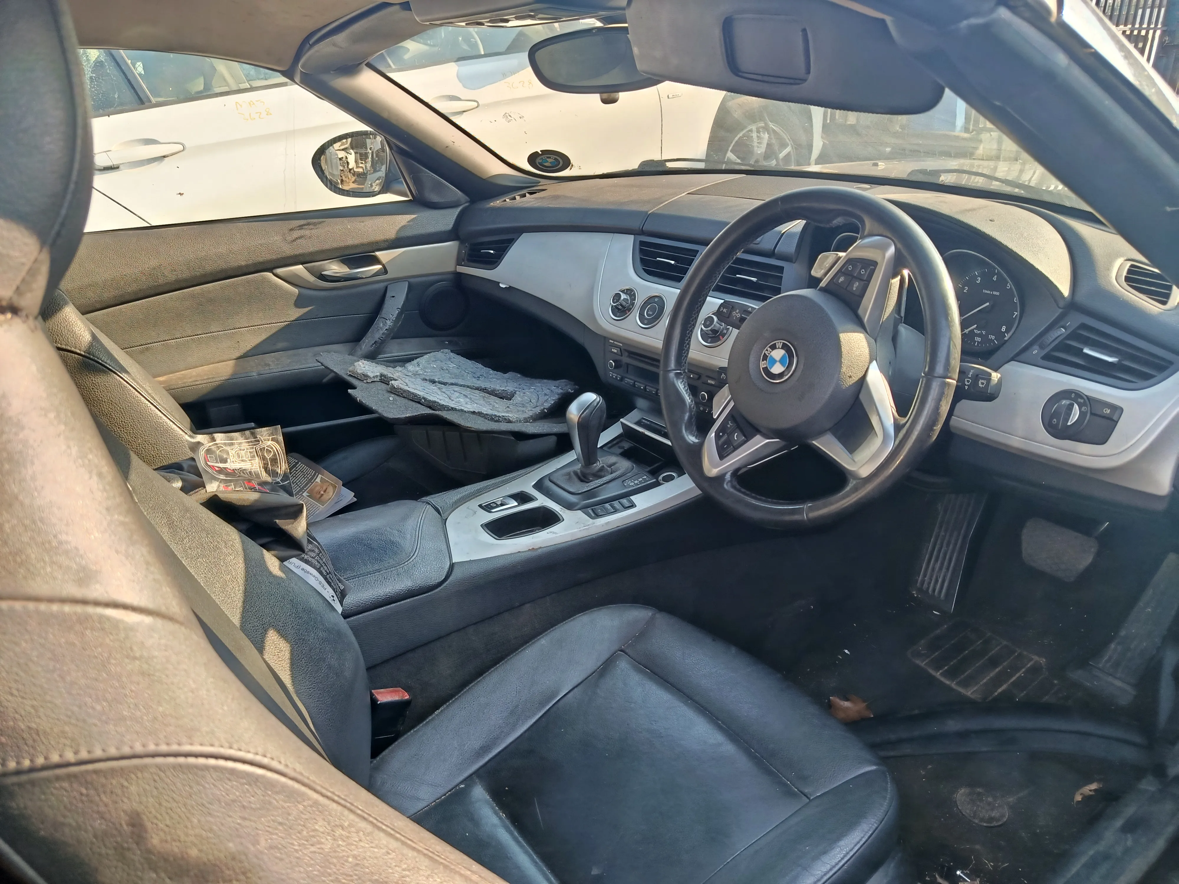 2009 BMW Z4 N52N view 6