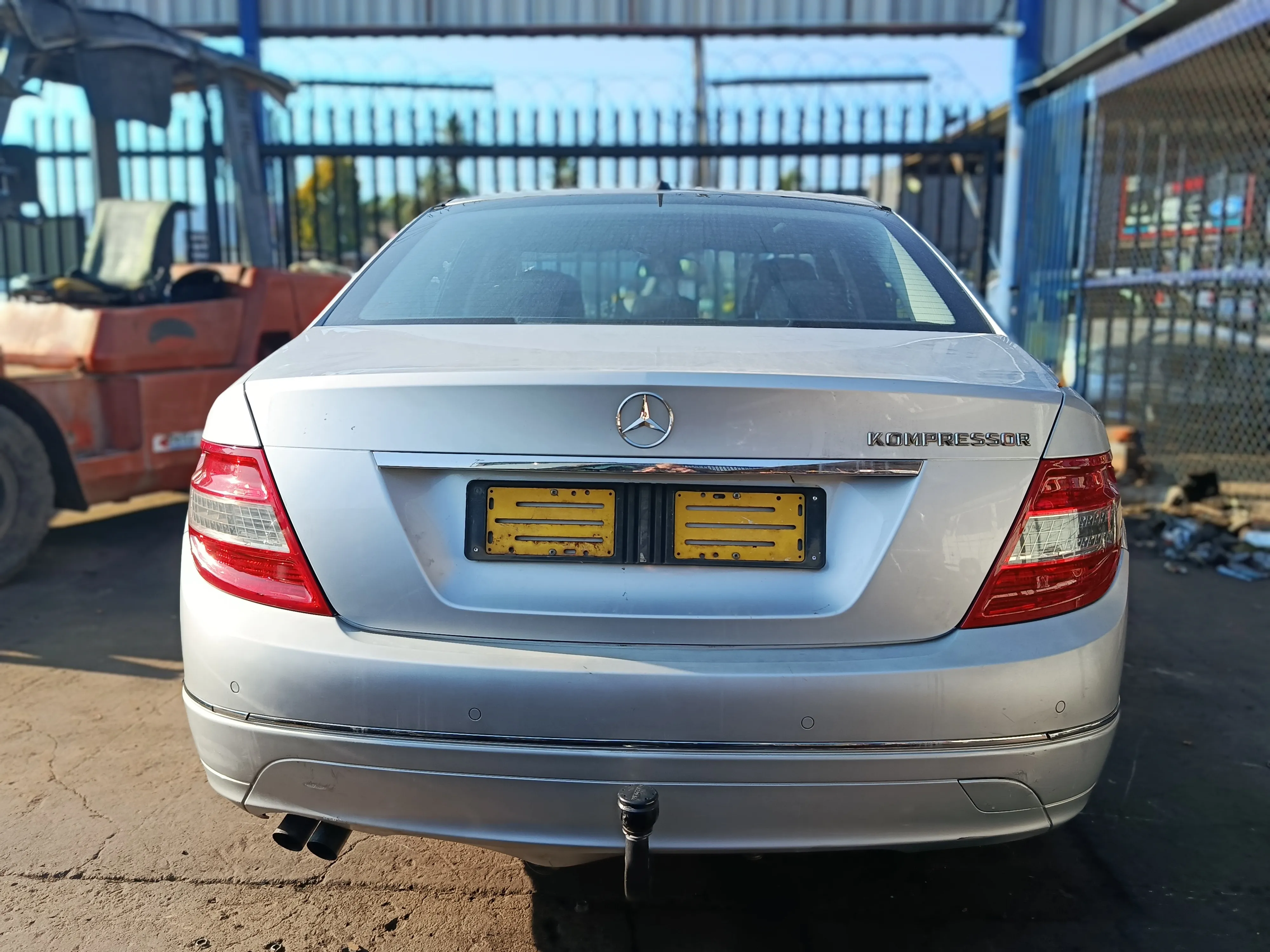 2010 Mercedes-Benz C-Class M2719 view 6