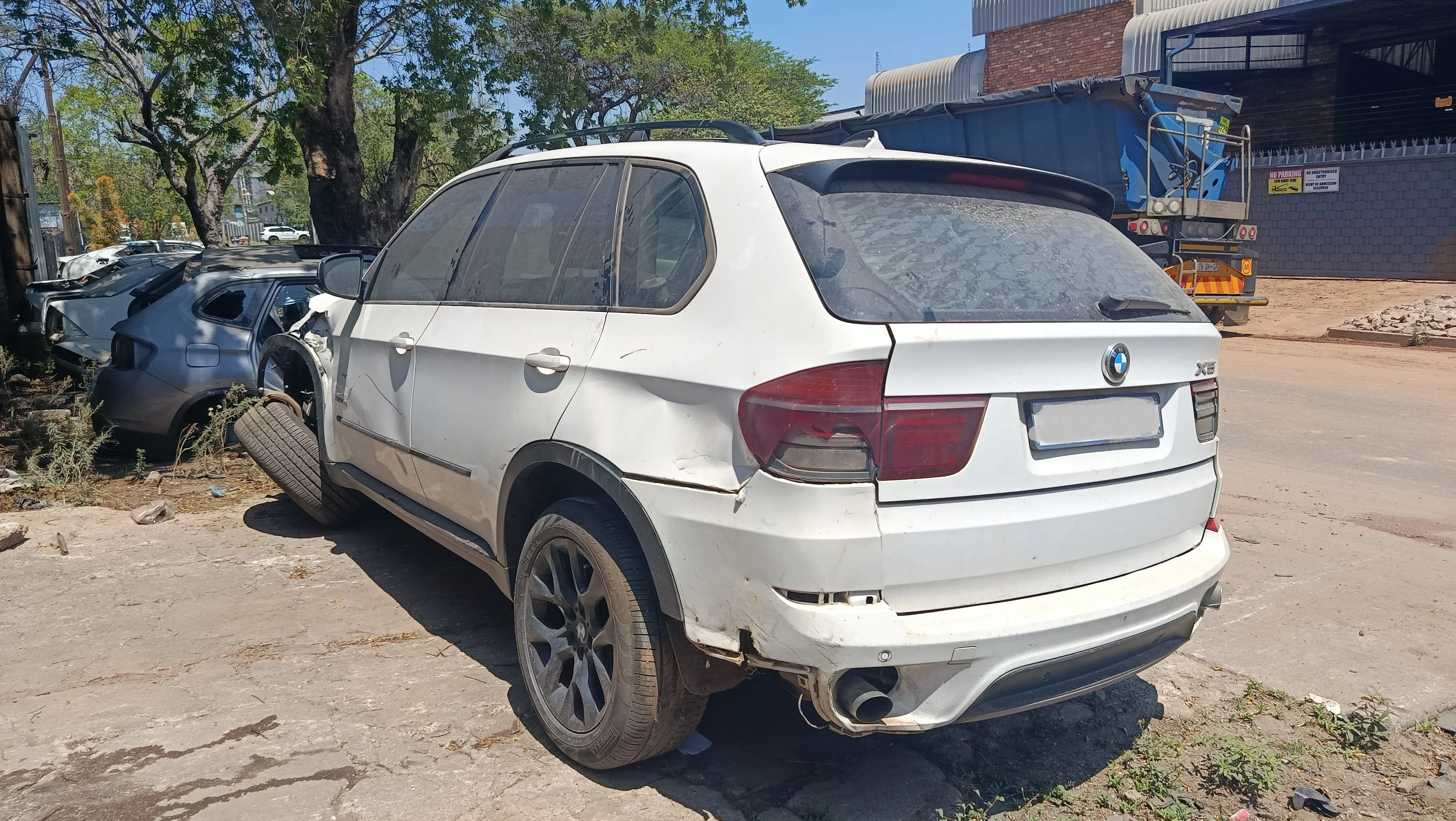 2011 BMW X5 N57 view 4