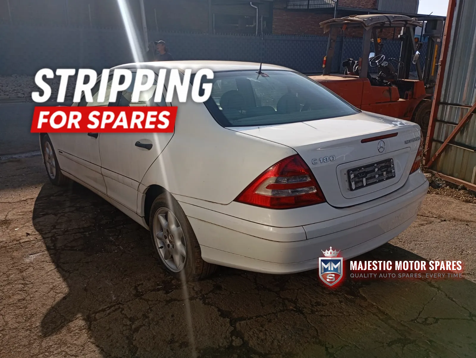 2005 Mercedes-Benz C-Class view 5