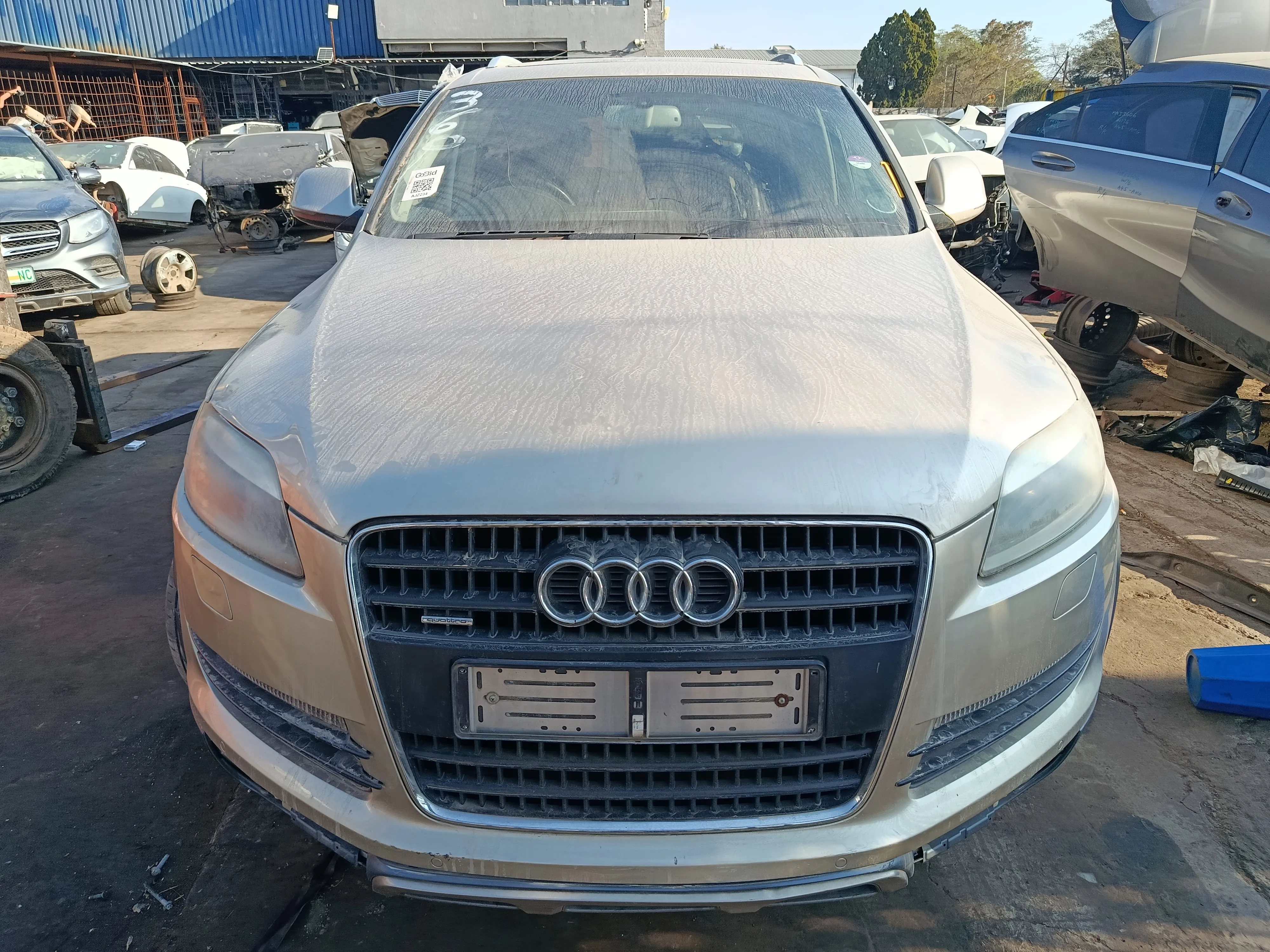 2007 Audi Q7 BAR view 2