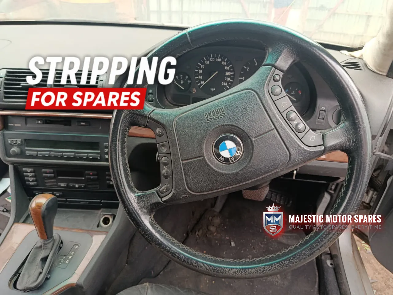 2001 BMW 5 Series view 3