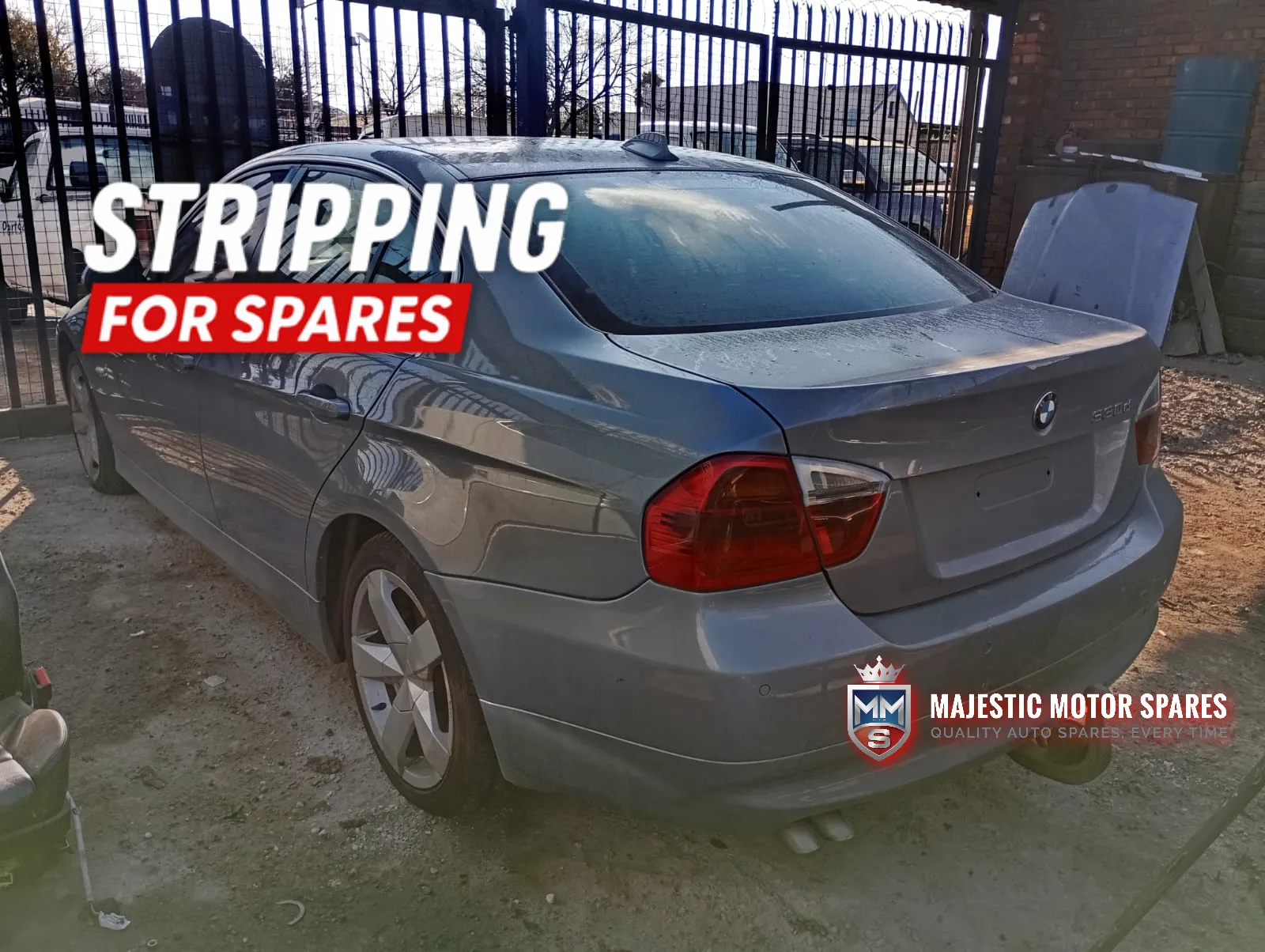 2006 BMW 3 Series view 4