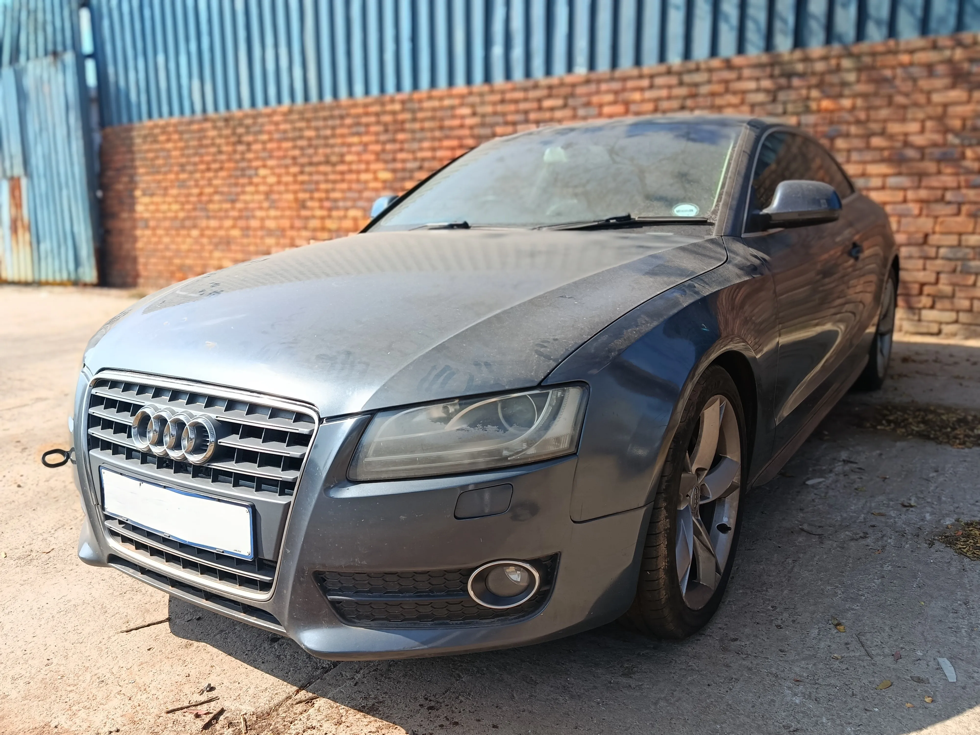 2009 Audi A5 CDN view 3