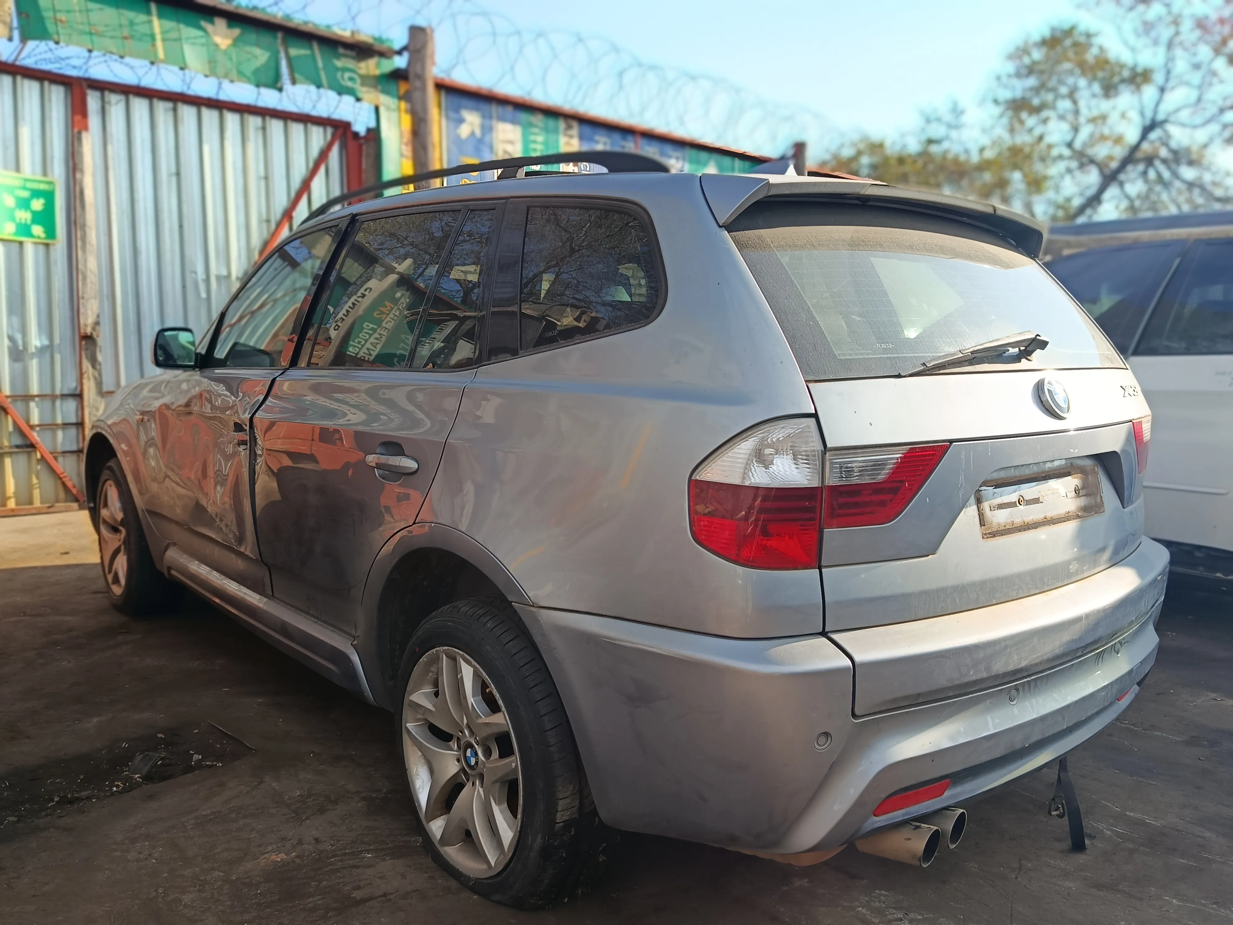 2007 BMW X3 N52N view 4