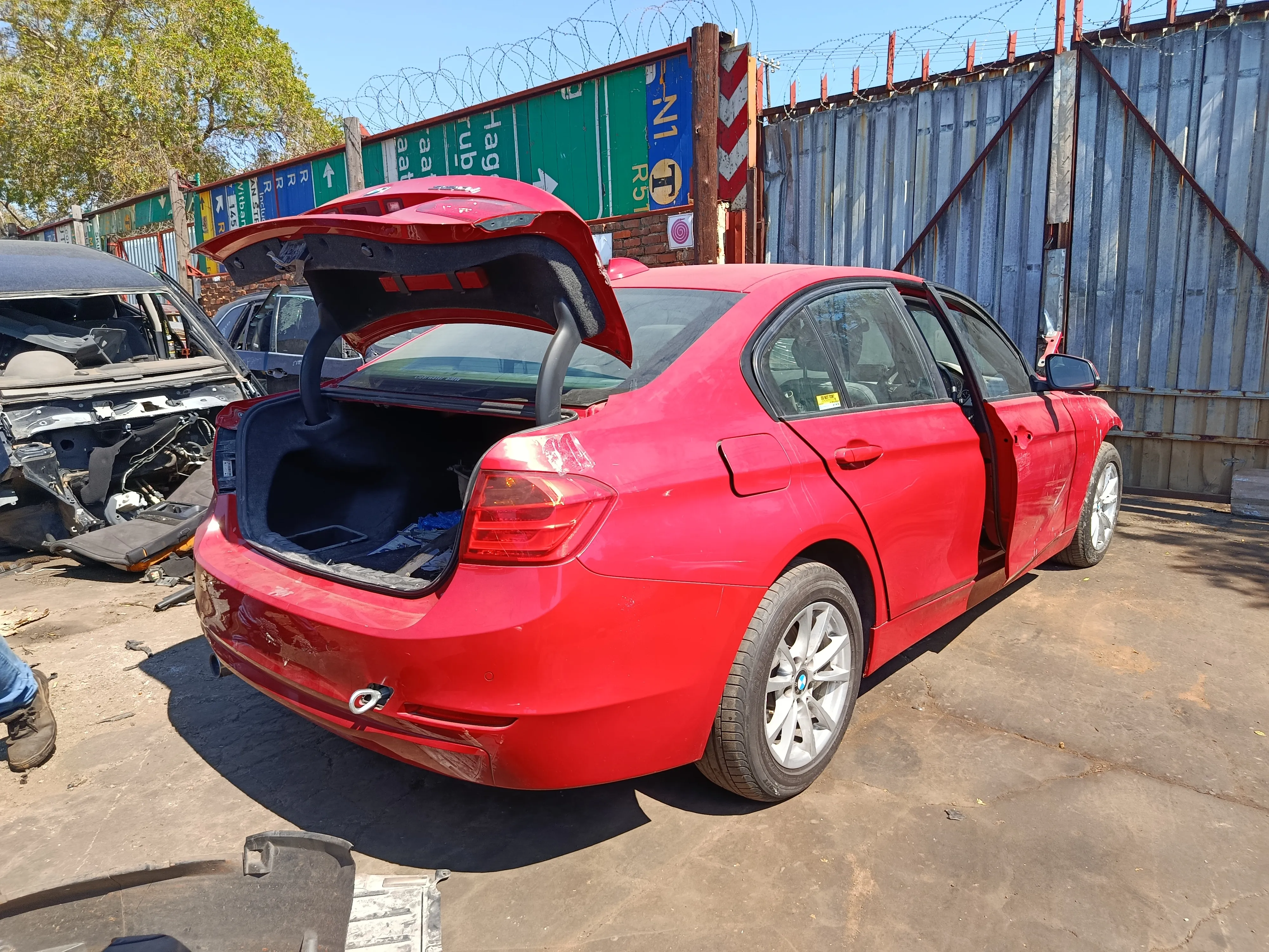 2015 BMW 3 Series N20 view 5