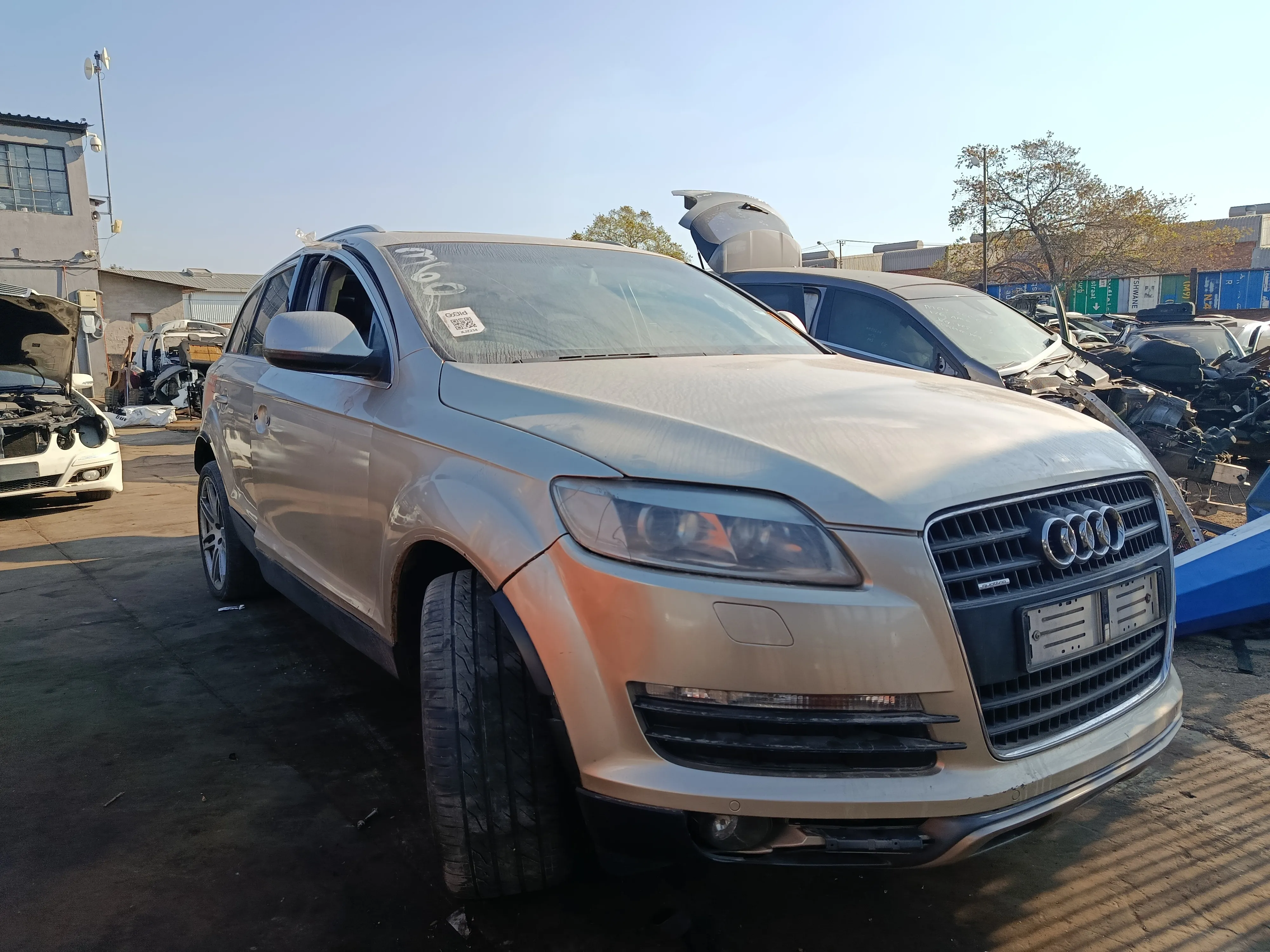 2007 Audi Q7 BAR view 3