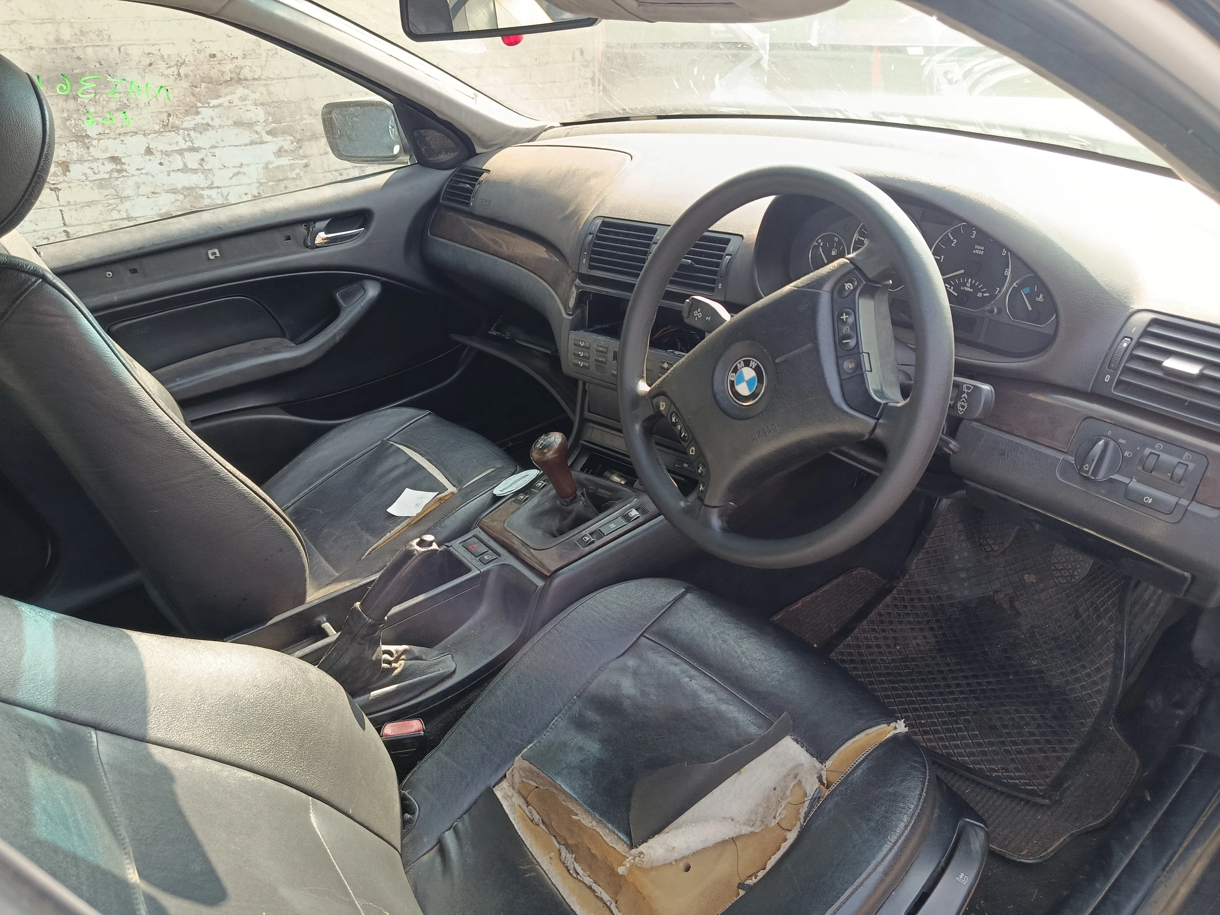 2002 BMW 3 Series N42 view 7