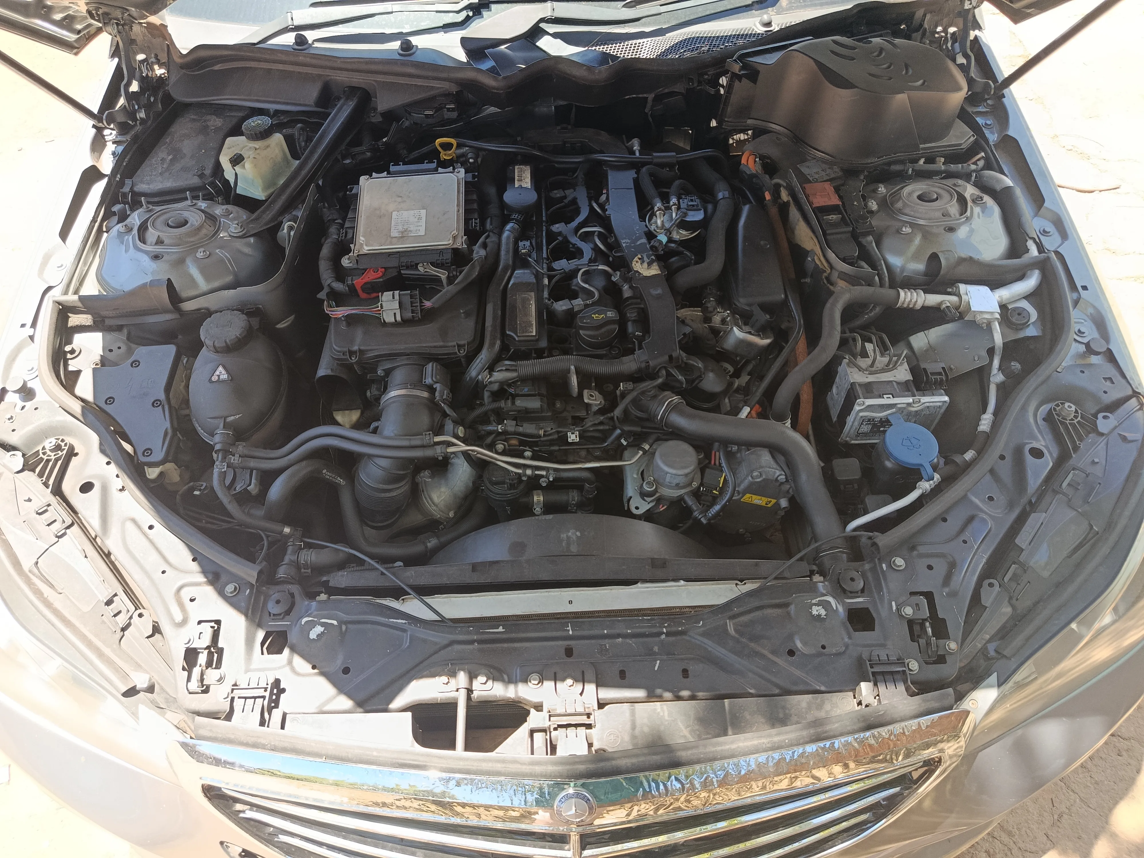 2013 Mercedes-Benz E-Class OM651 view 7