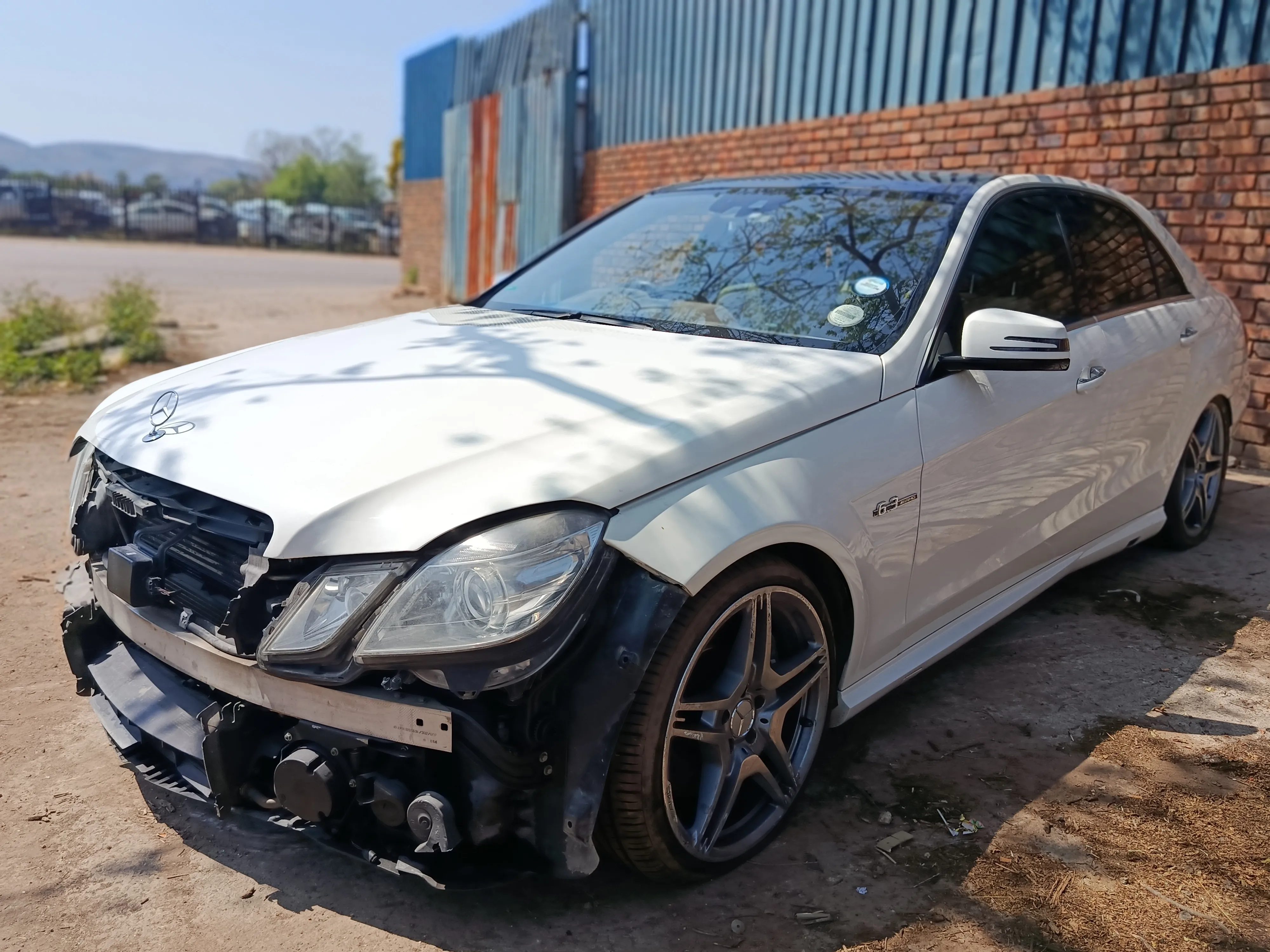 2009 Mercedes-Benz E-Class M156 view 2