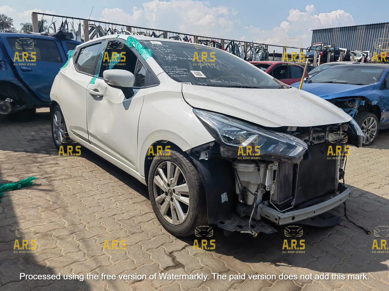 2020 Nissan Micra view 4