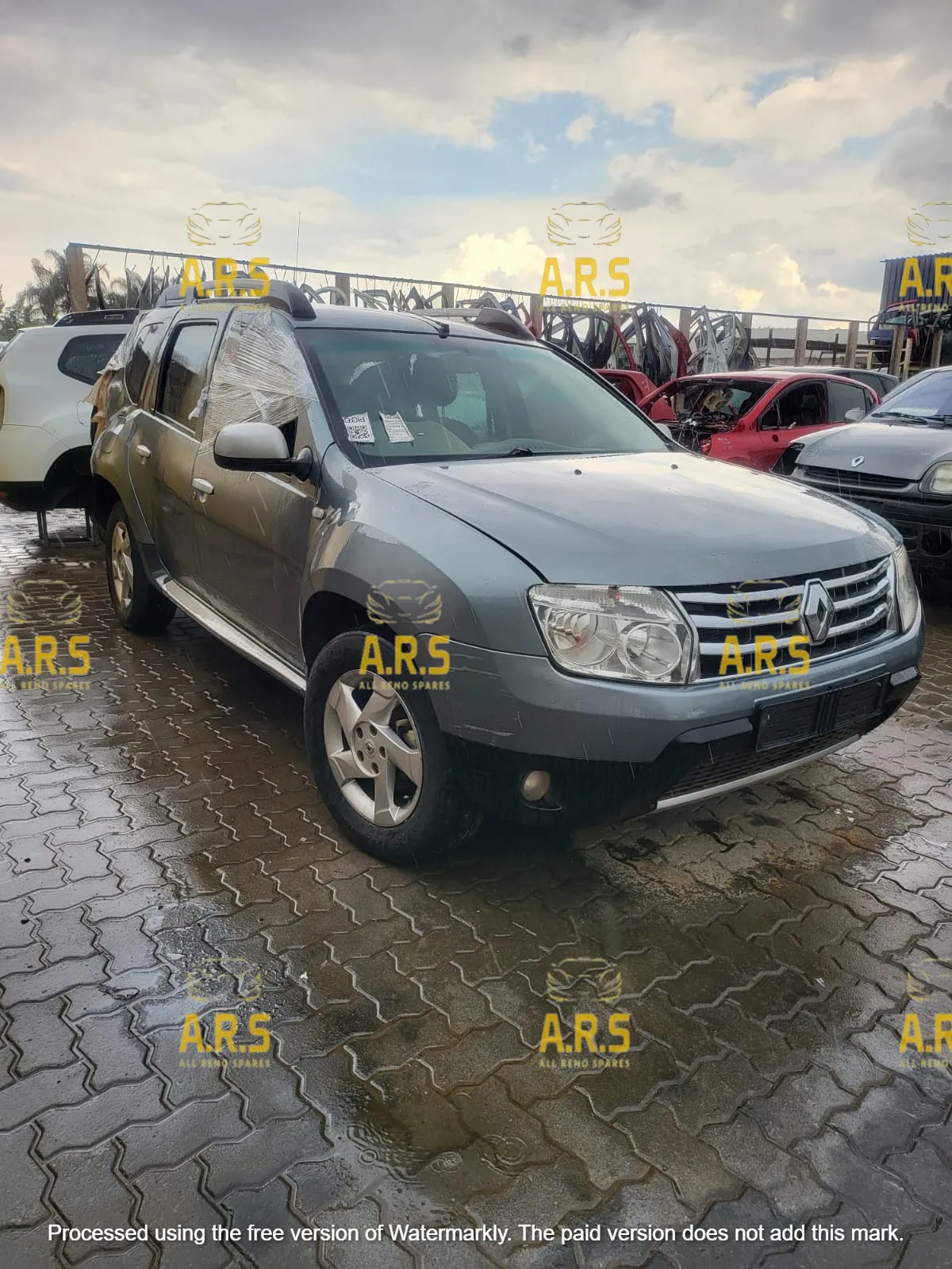 2015 Renault Duster K9KJ886D046589 view 5