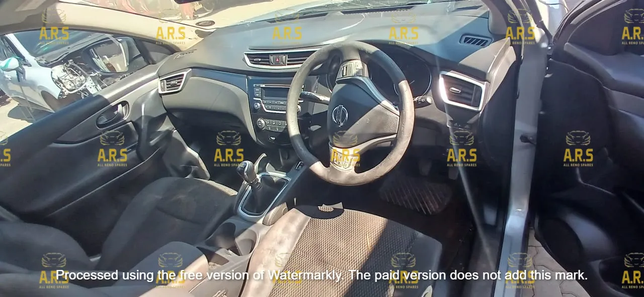 2015 Nissan Qashqai H5FD4D03D141104 view 6
