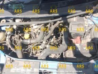 2014 Renault Sandero  view 2