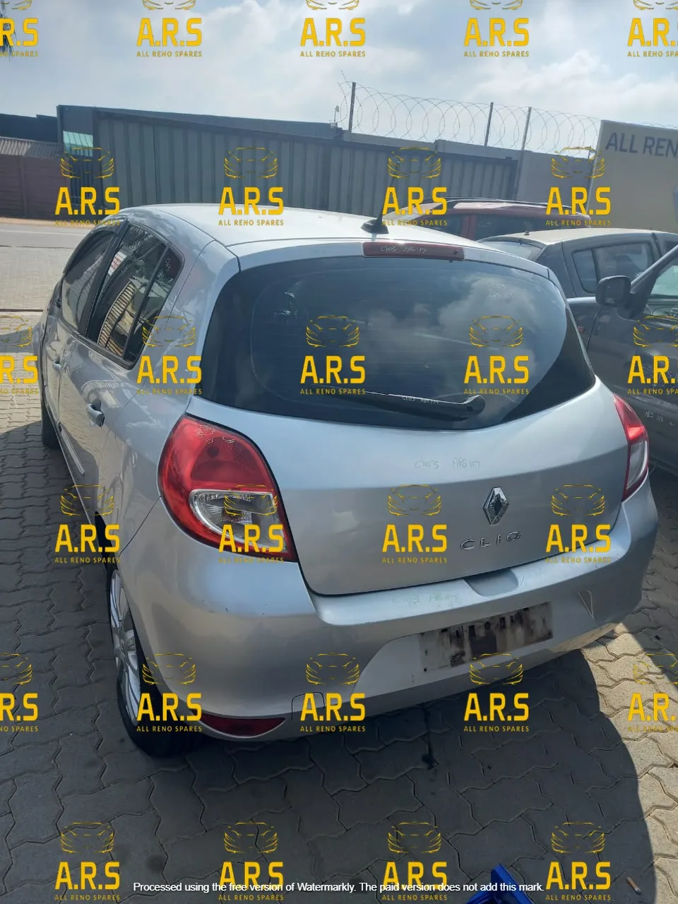 2004 Renault Clio K4MR858D036227 view 8