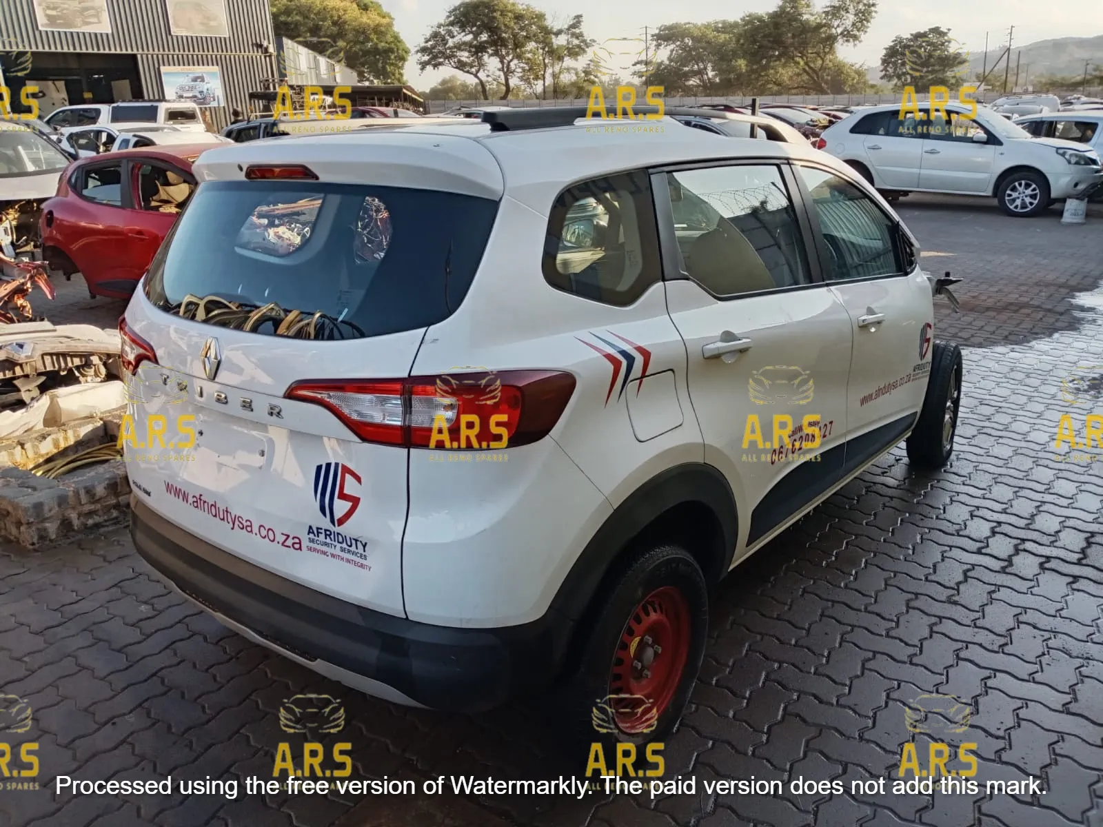 2023 Renault Triber B4DA412E041932 view 3