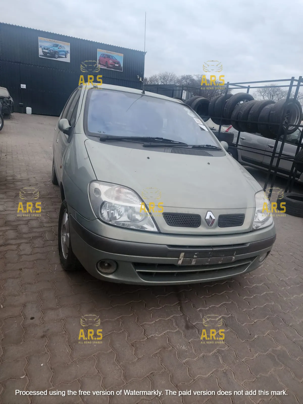 2000 Renault Scenic KPD566612 view 2