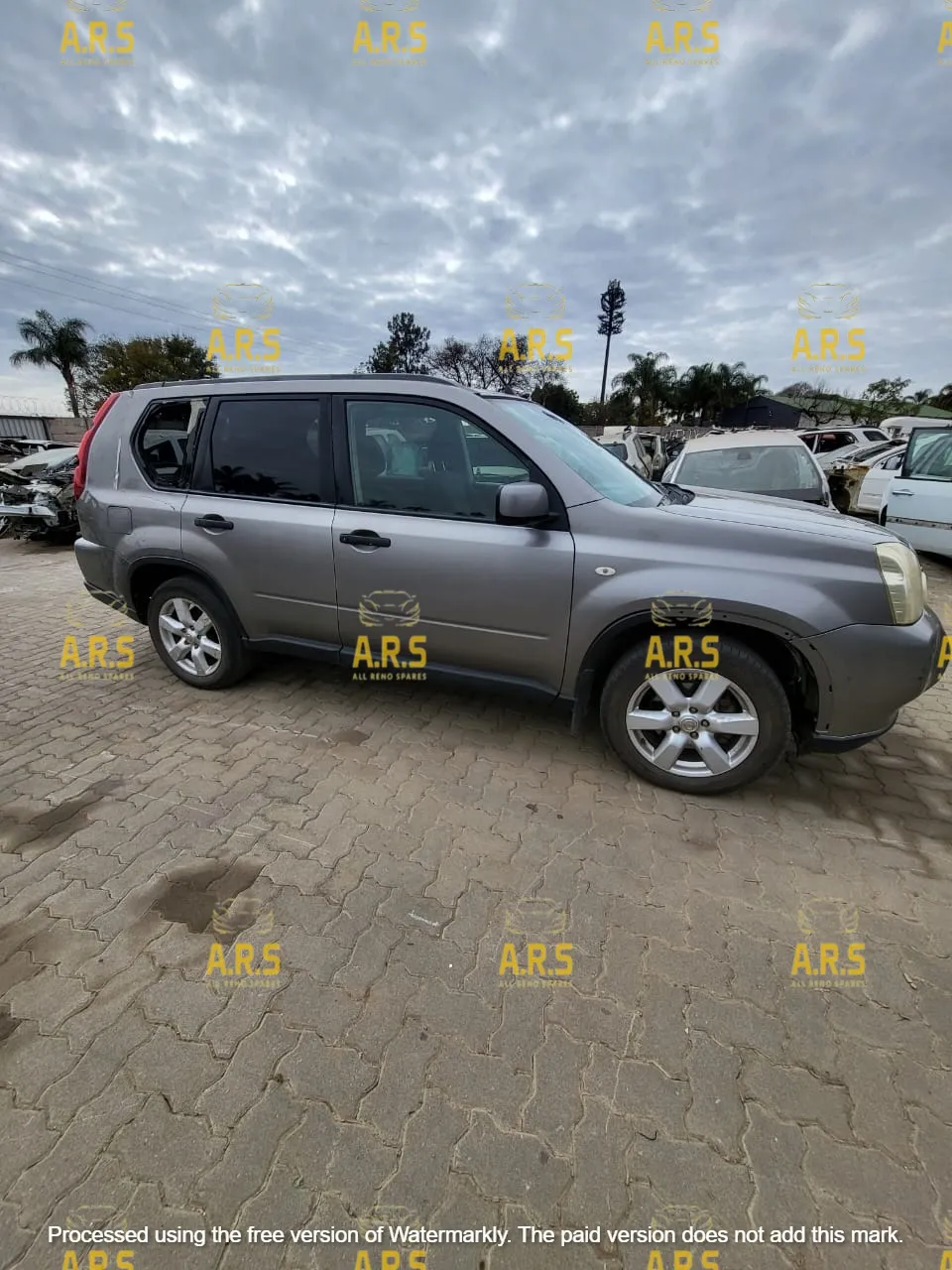2010 Nissan X-Trail M9RG48CBB023501 view 5