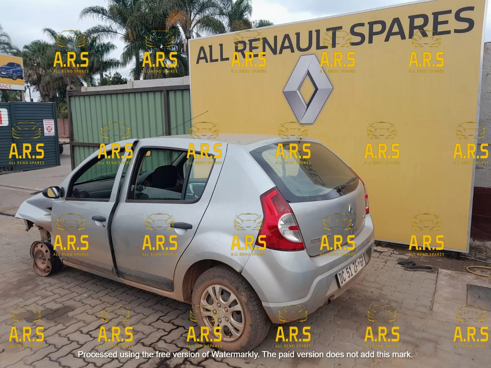 2009 Renault Sandero K7MF710UF15327 view 10