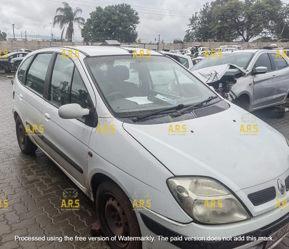 2001 Renault Scenic view 4