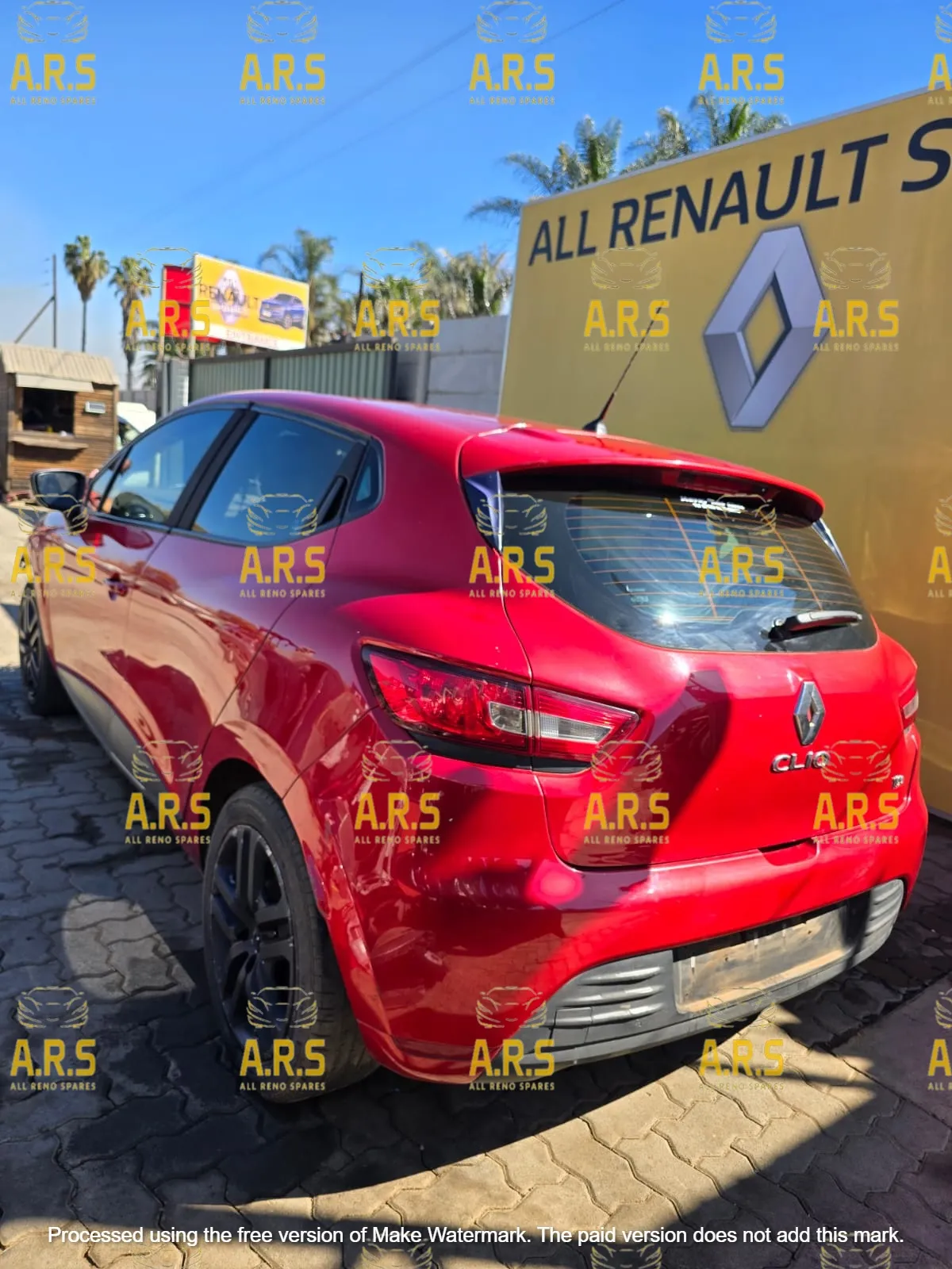 2017 Renault Clio view 5