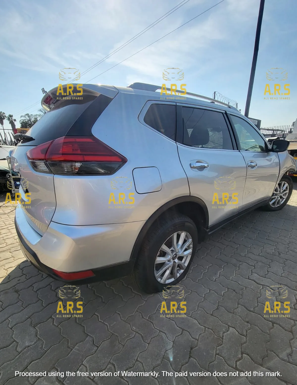 2018 Nissan X-Trail QR25864749L view 4