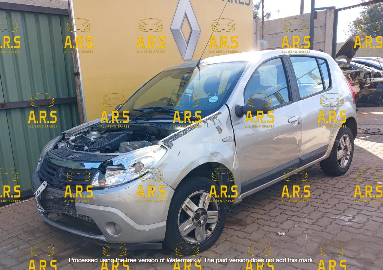 2012 Renault Sandero K7MF710UH54815 view 4