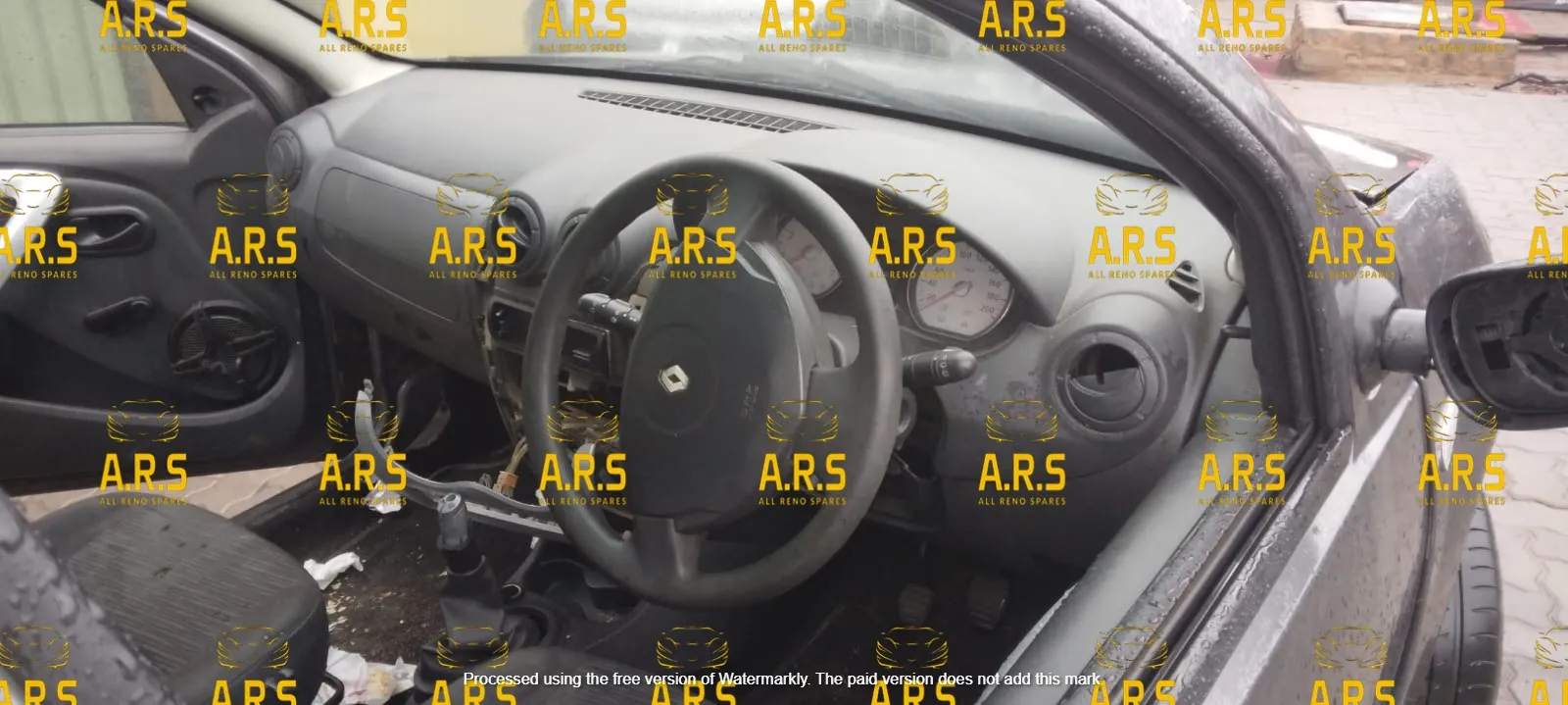 2011 Renault Sandero K7NF710UF67556 view 10