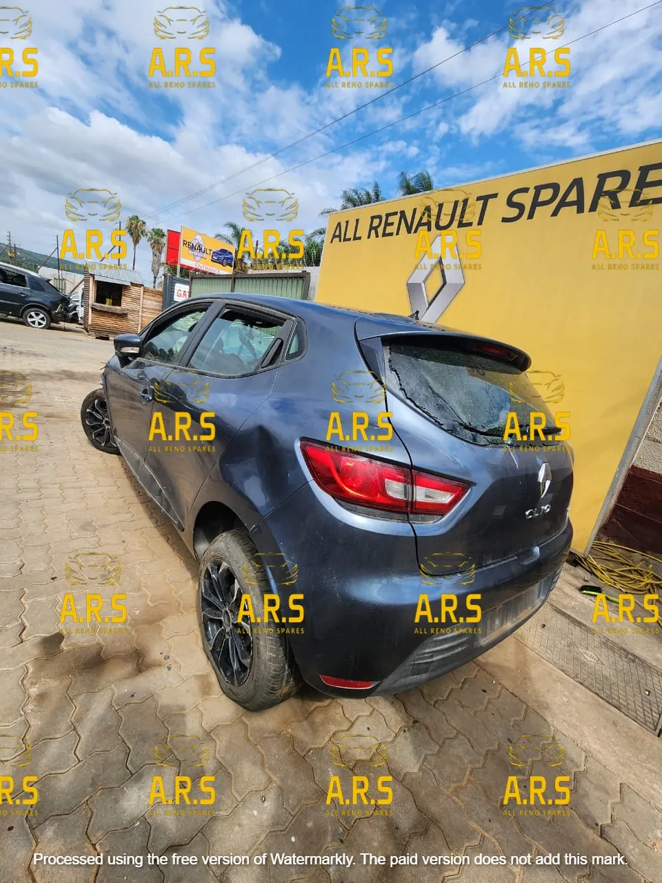 2017 Renault Clio view 5