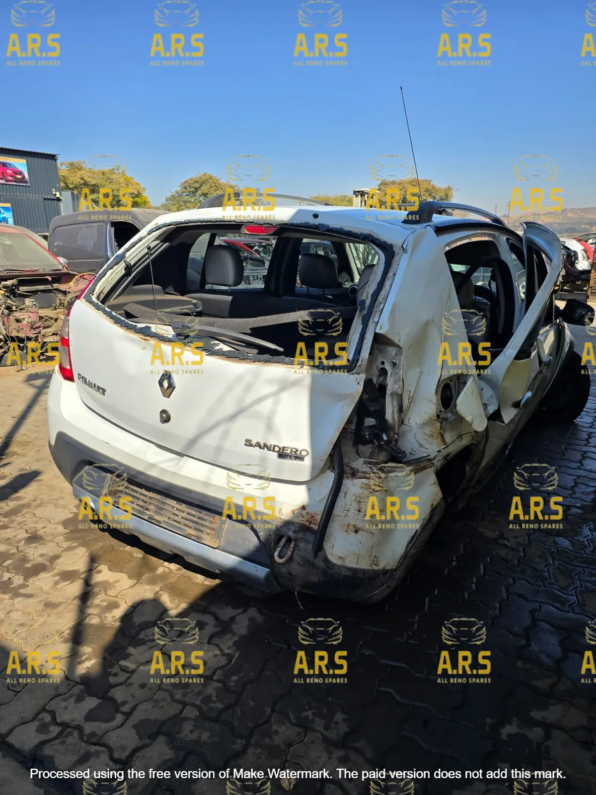 2011 Renault Sandero K7MF710UF90671 view 9
