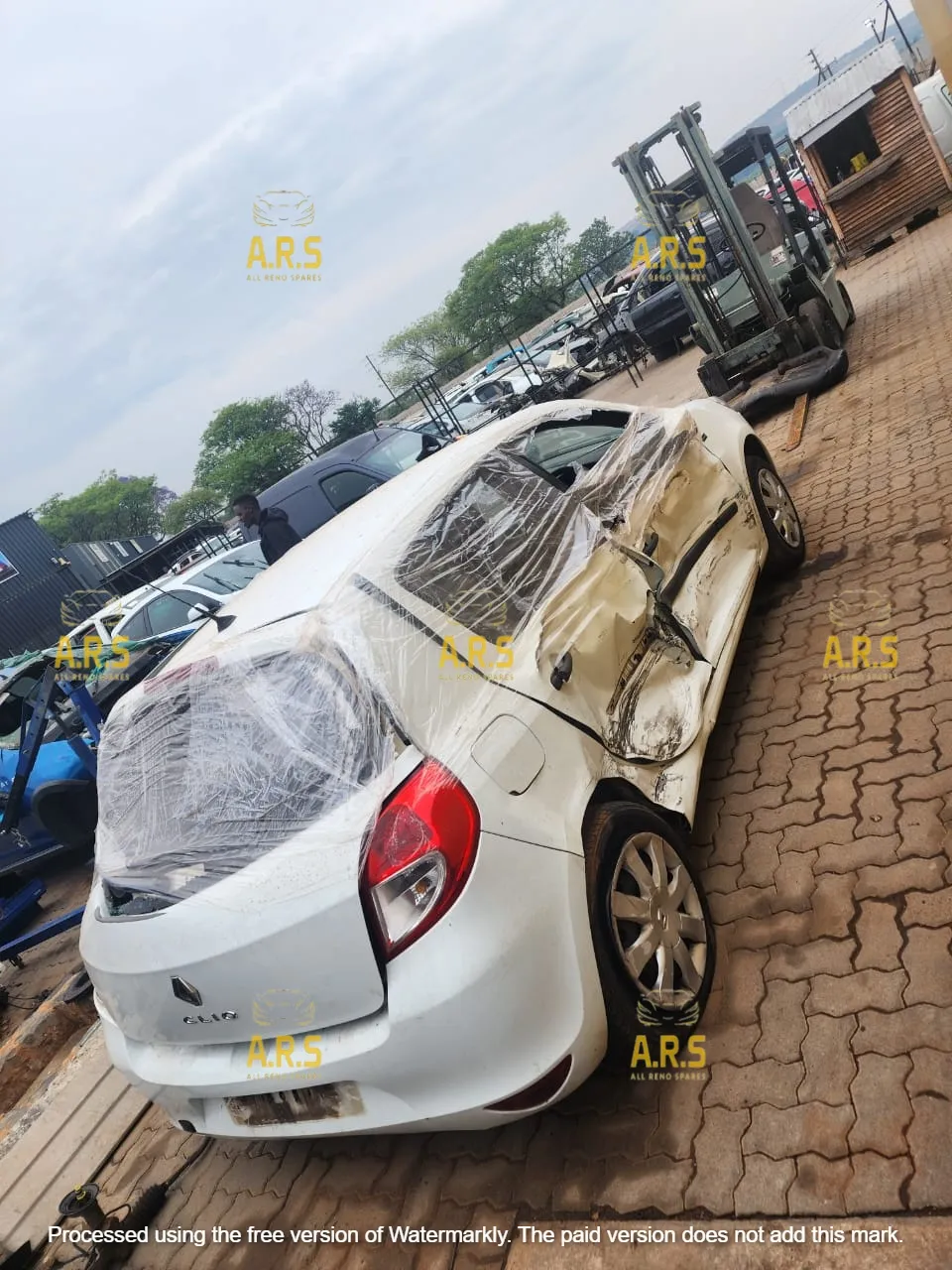 2001 Renault Clio K4MD8000037567 view 7