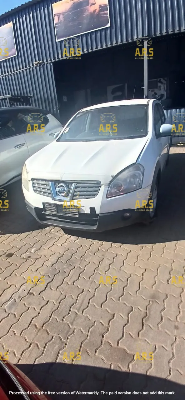 2008 Nissan Qashqai view 4