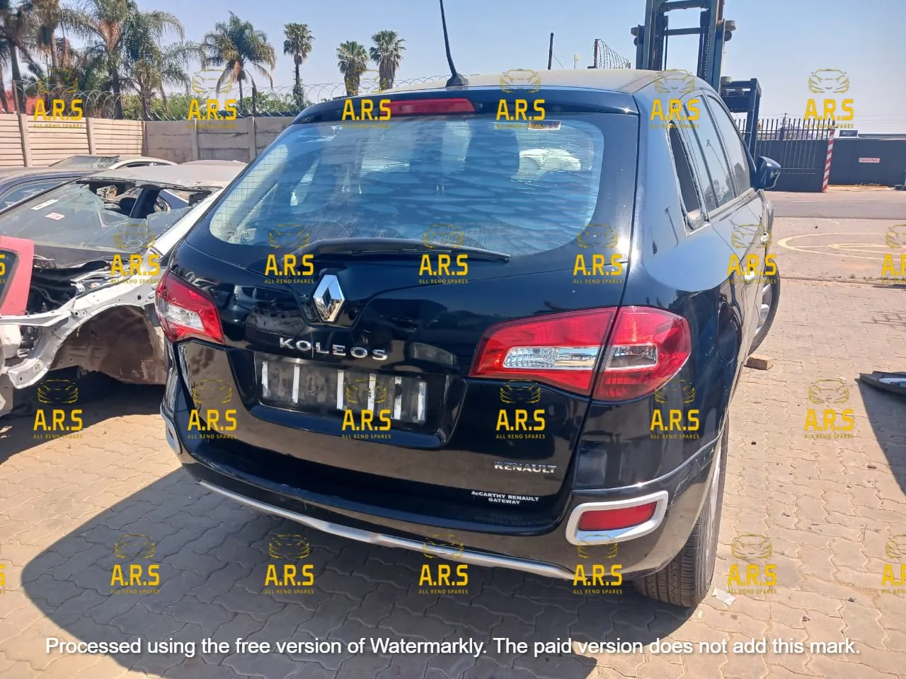 2010 Renault Koleos P007164 view 2