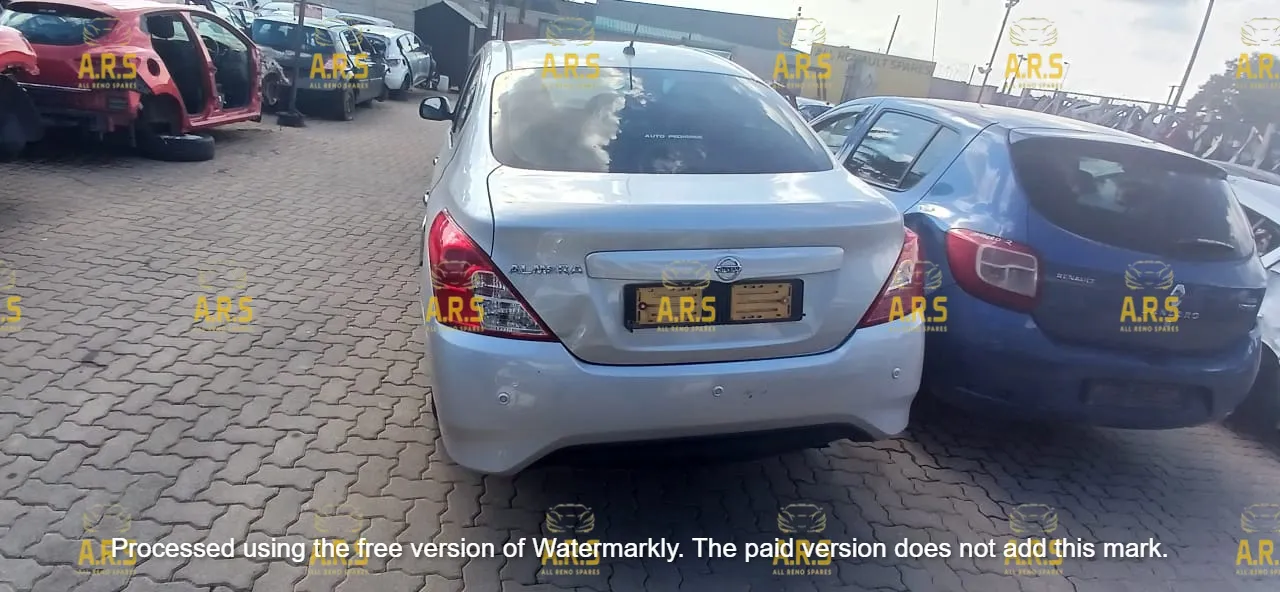 2022 Nissan Almera view 3