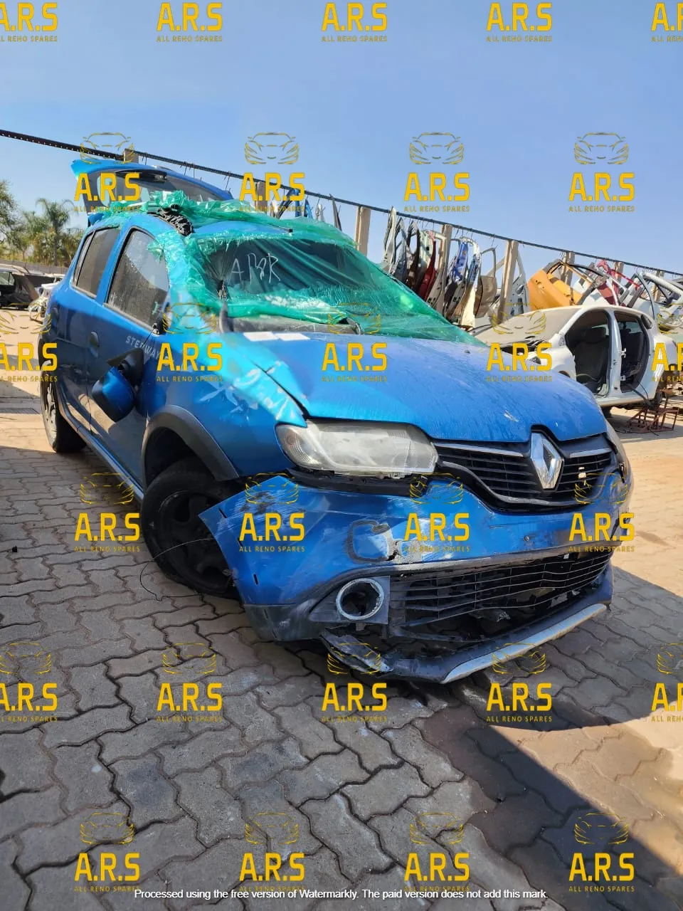 2014 Renault Sandero view 9