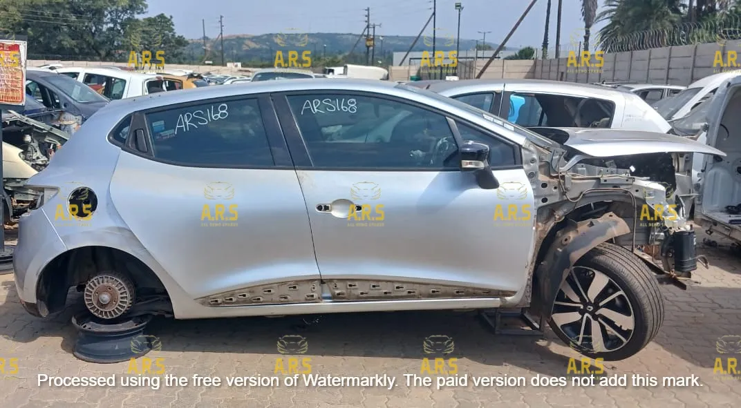 2016 Renault Clio H4BA400U179225 view 2