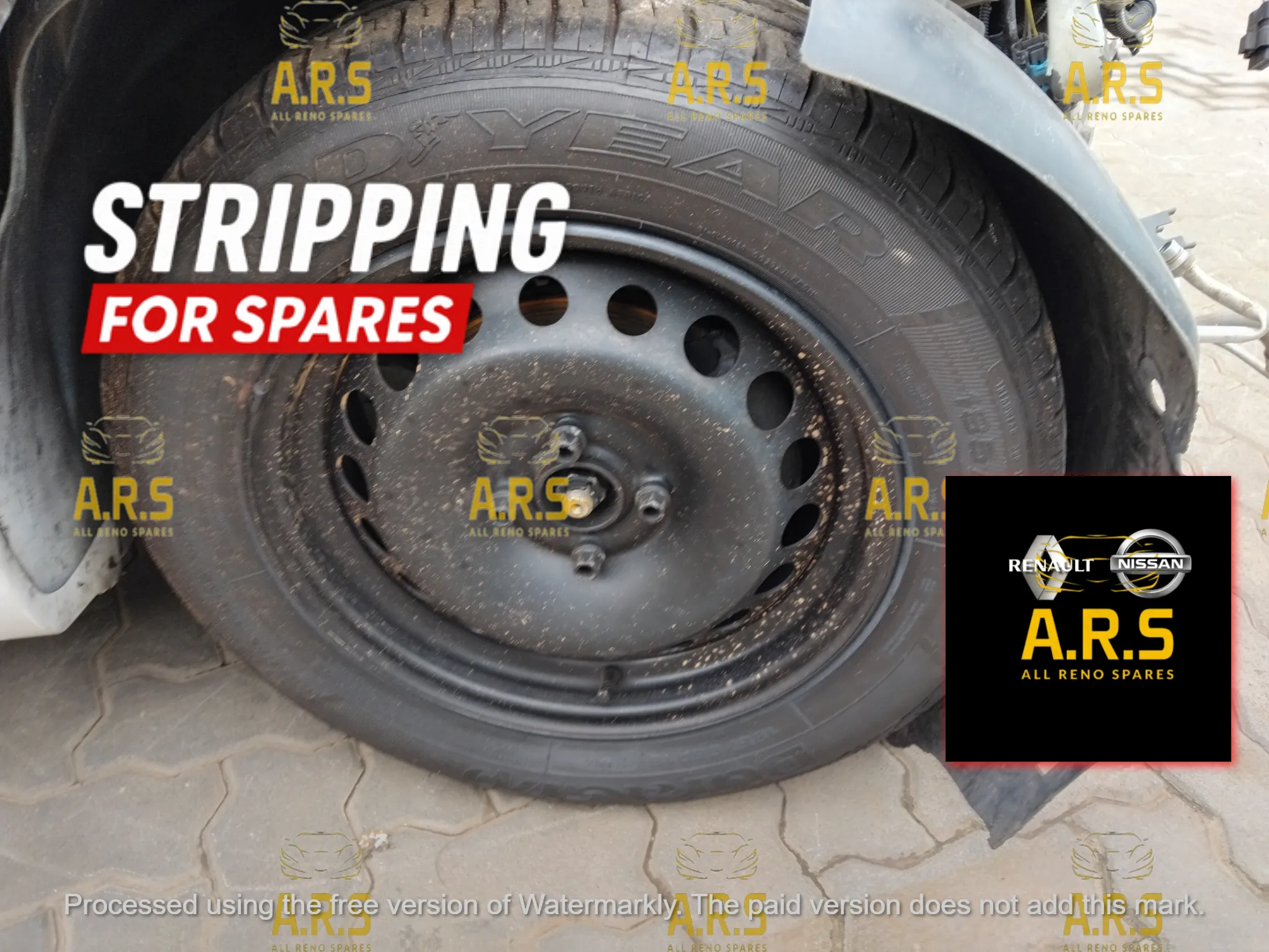 2018 Renault Clio view 2