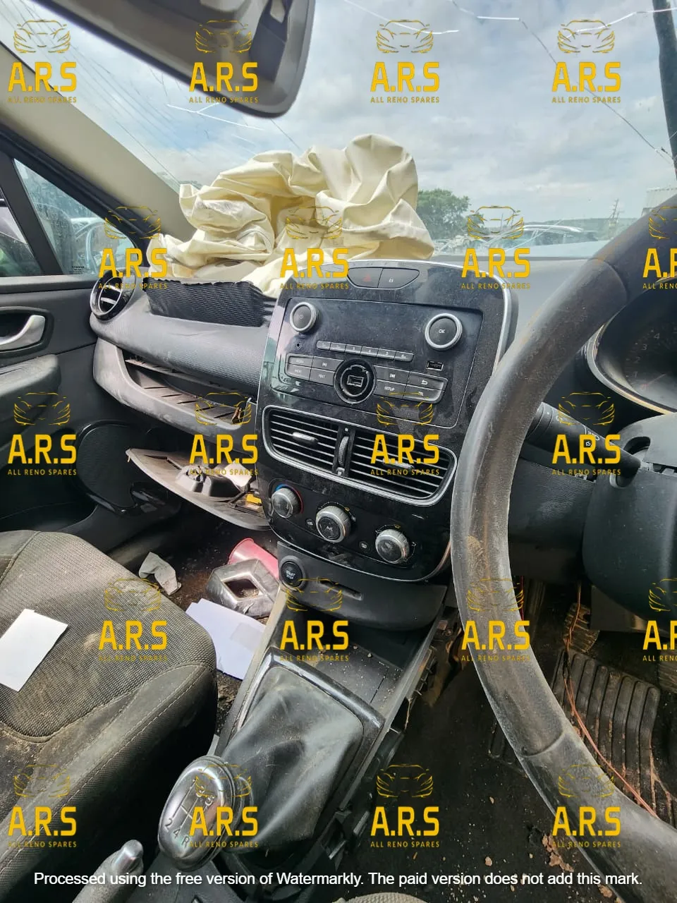 2017 Renault Clio view 8