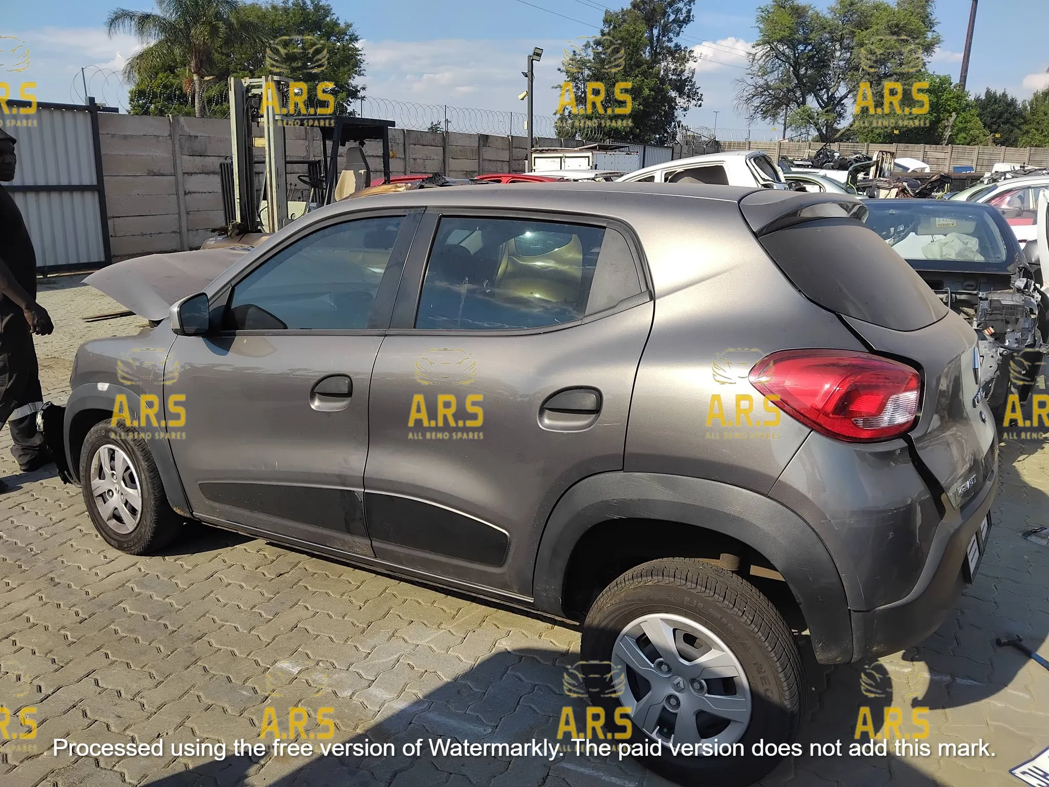 2019 Renault Kwid B4DA404E189113 view 2