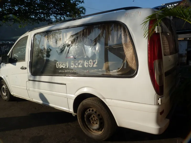 2014 Mercedes-Benz Vito view 6