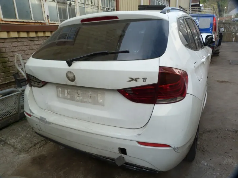 2012 BMW X1 view 4