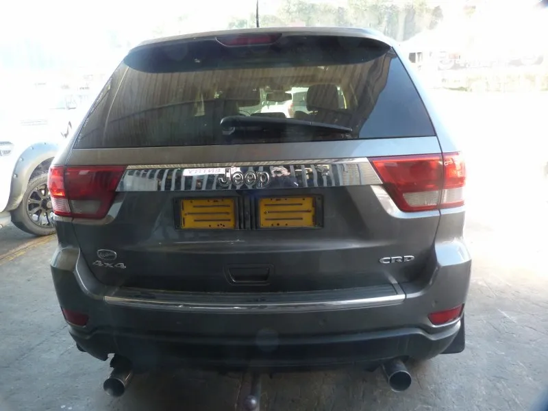 2012 Jeep Grand Cherokee view 4